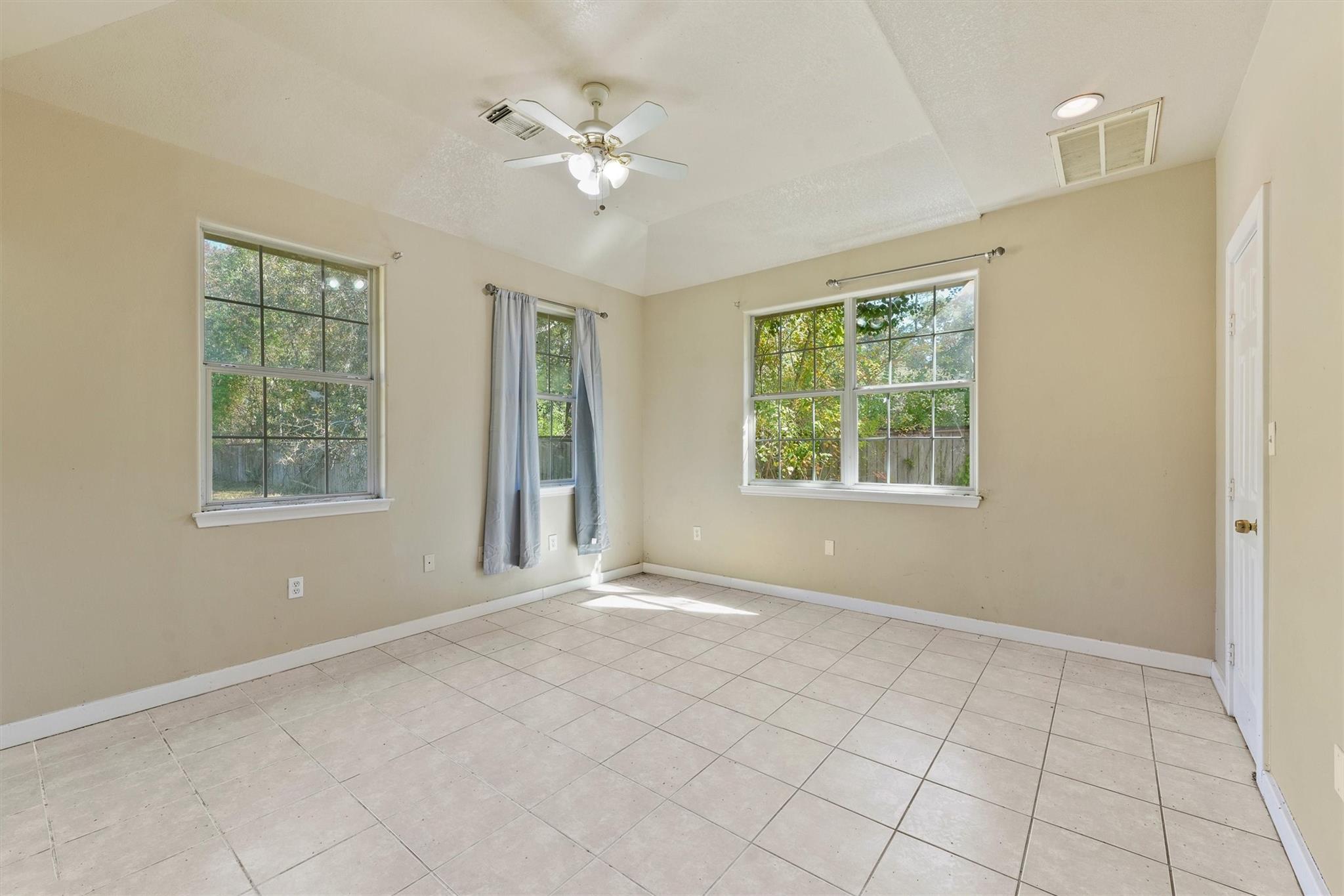 22913 Colorado Drive