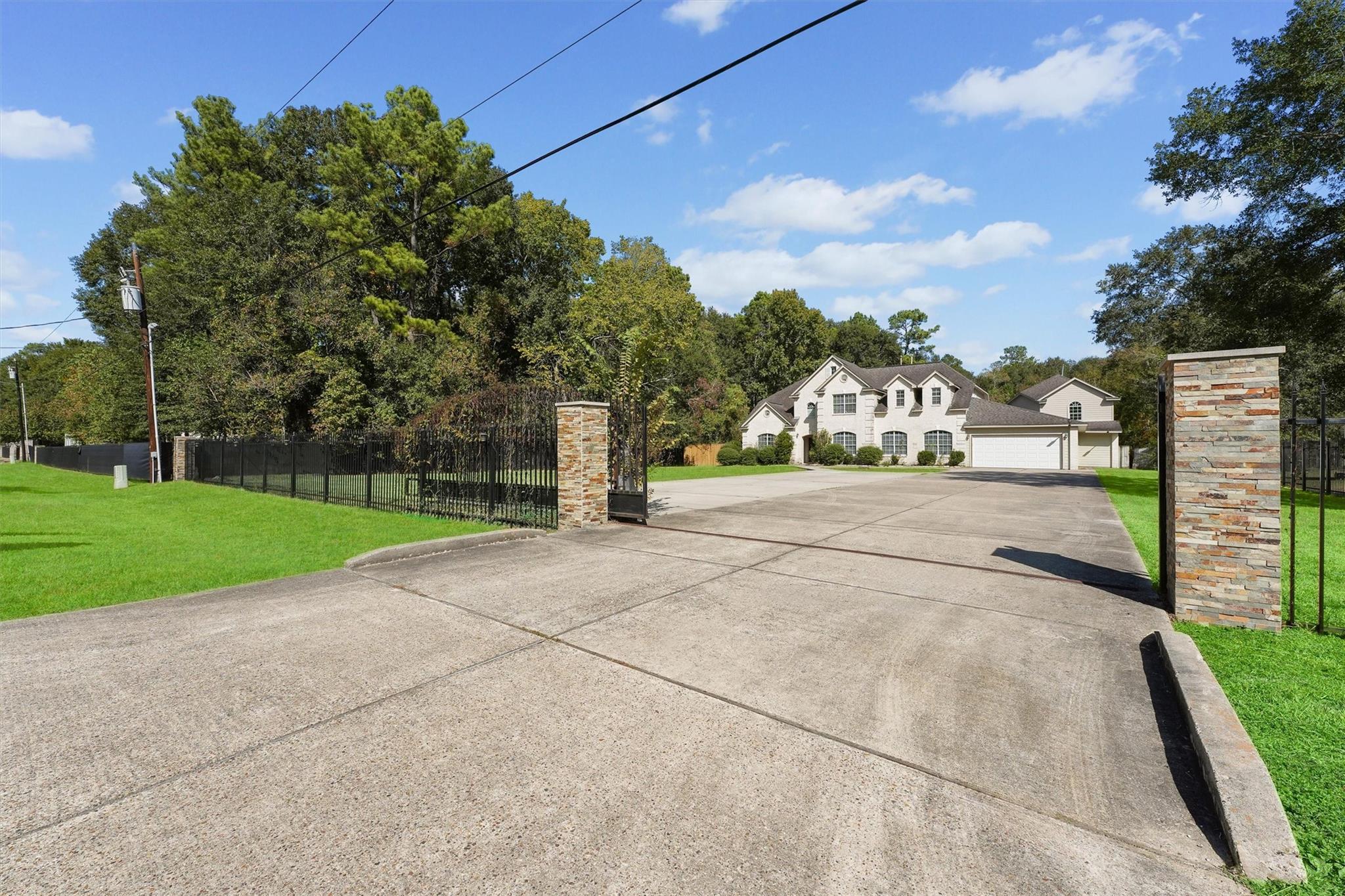 22913 Colorado Drive