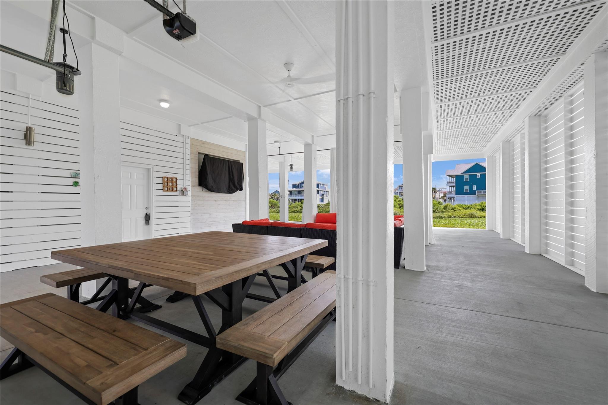 4102 Sandhill Crane Way