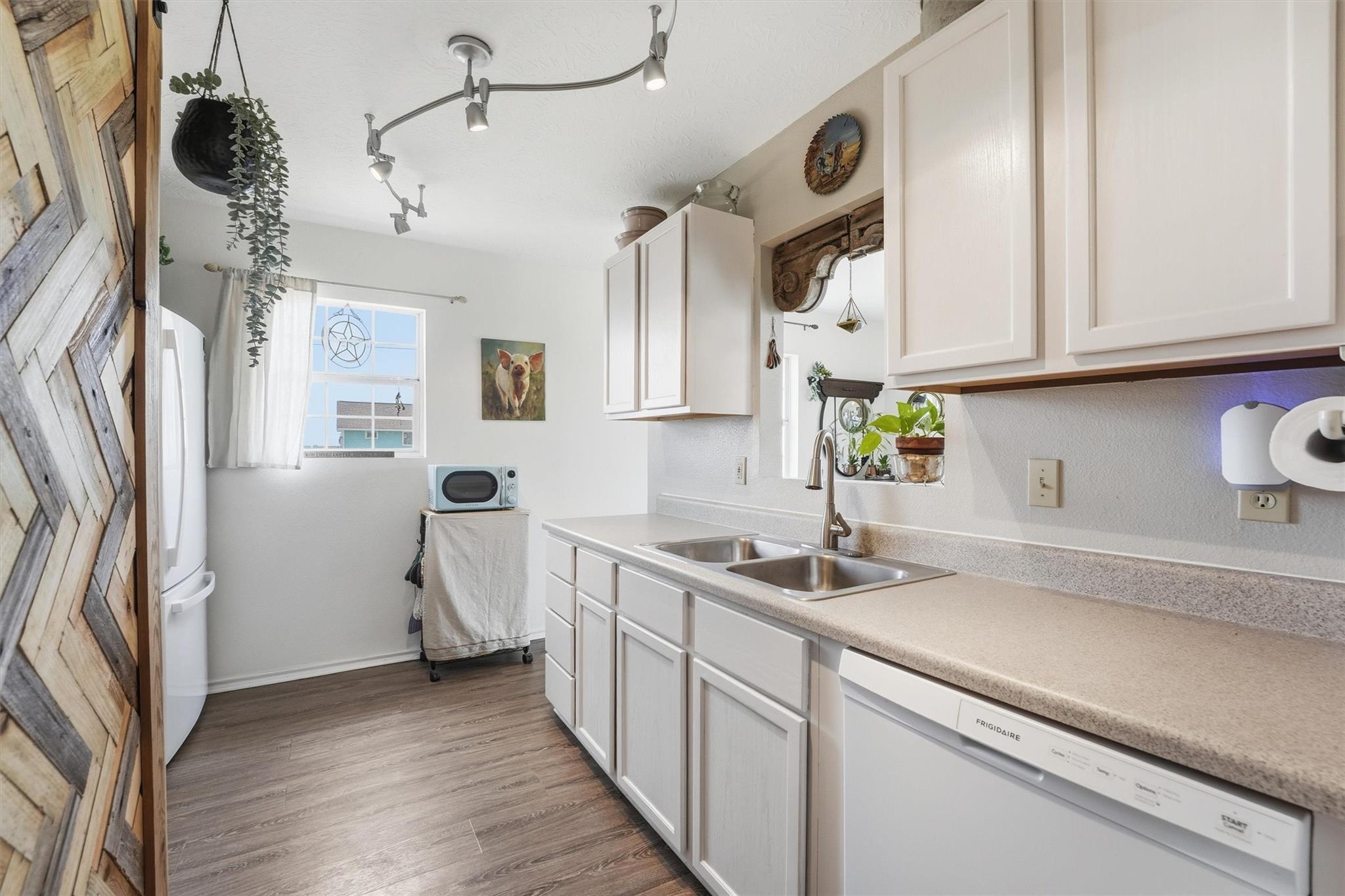 4014 6th Street