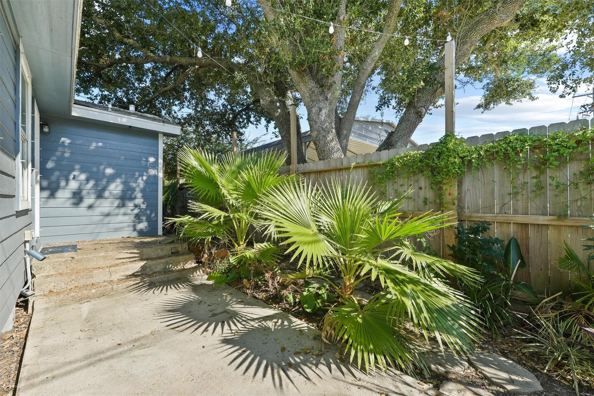 2614 59th Street, Galveston