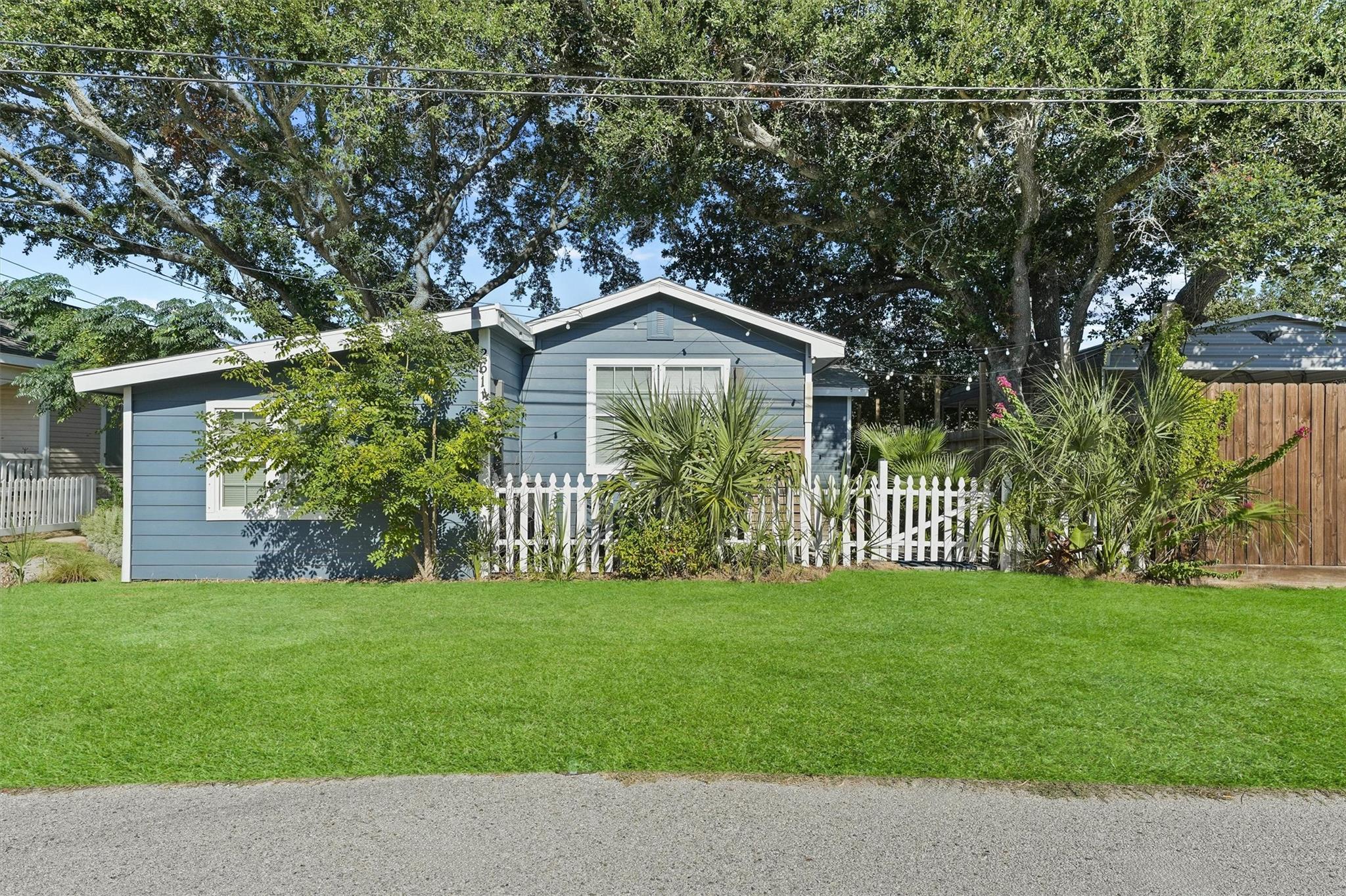 2614 59th Street, Galveston