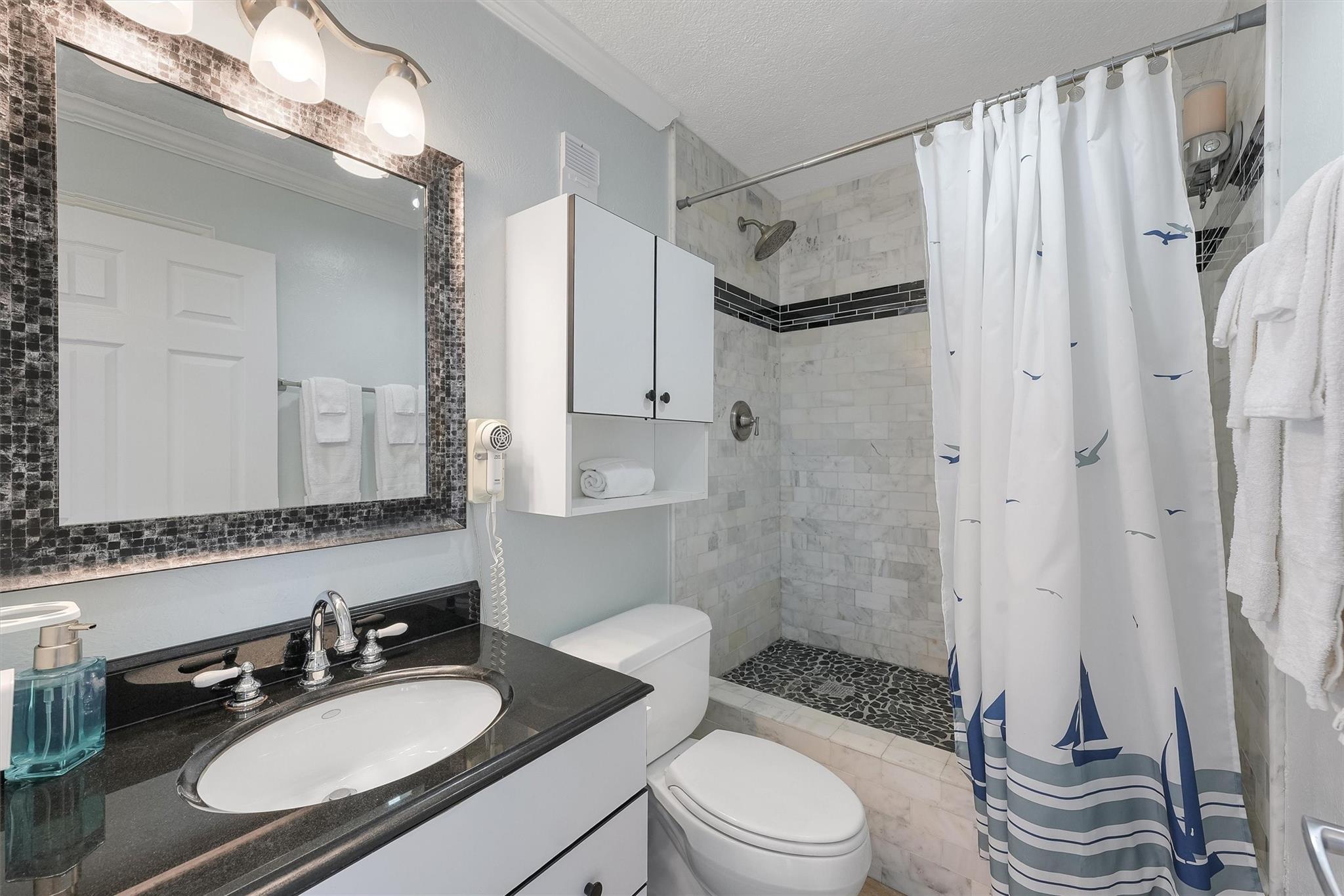 415 E Beach Drive # 702 Unit: 701-702