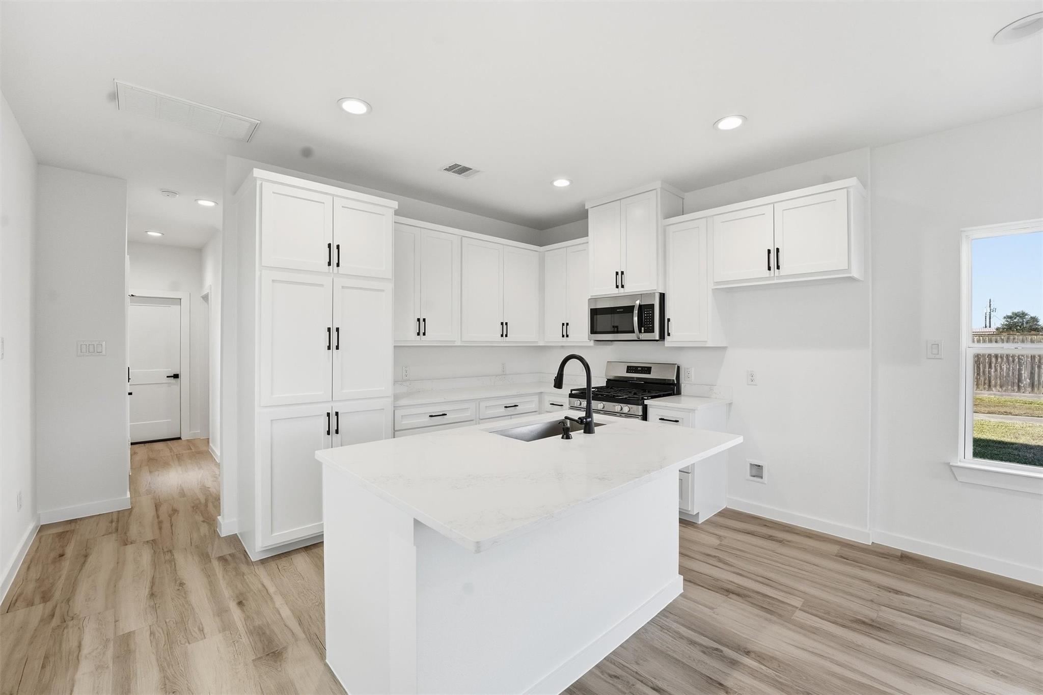 530 N 4th Street