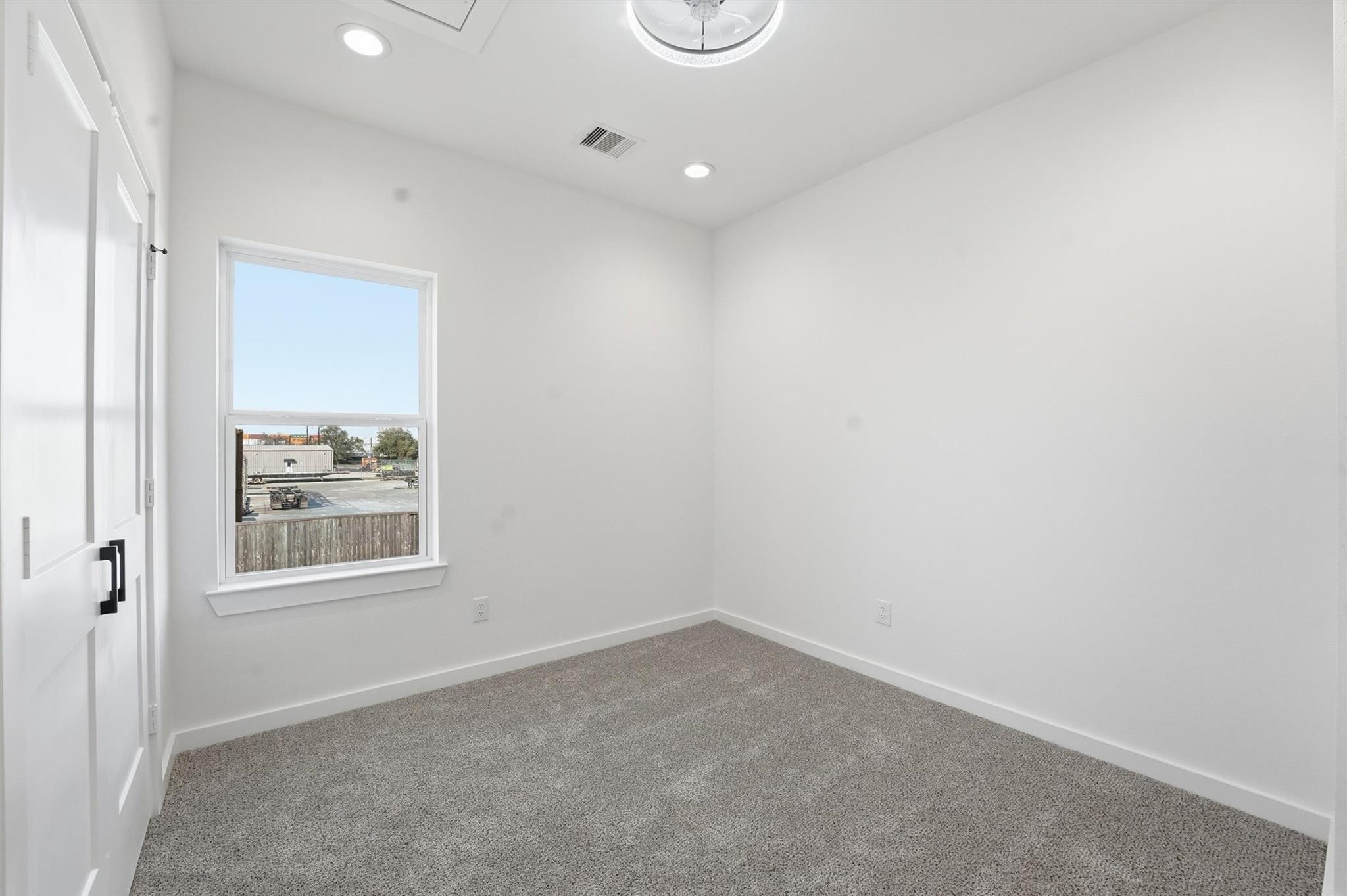 530 N 4th Street