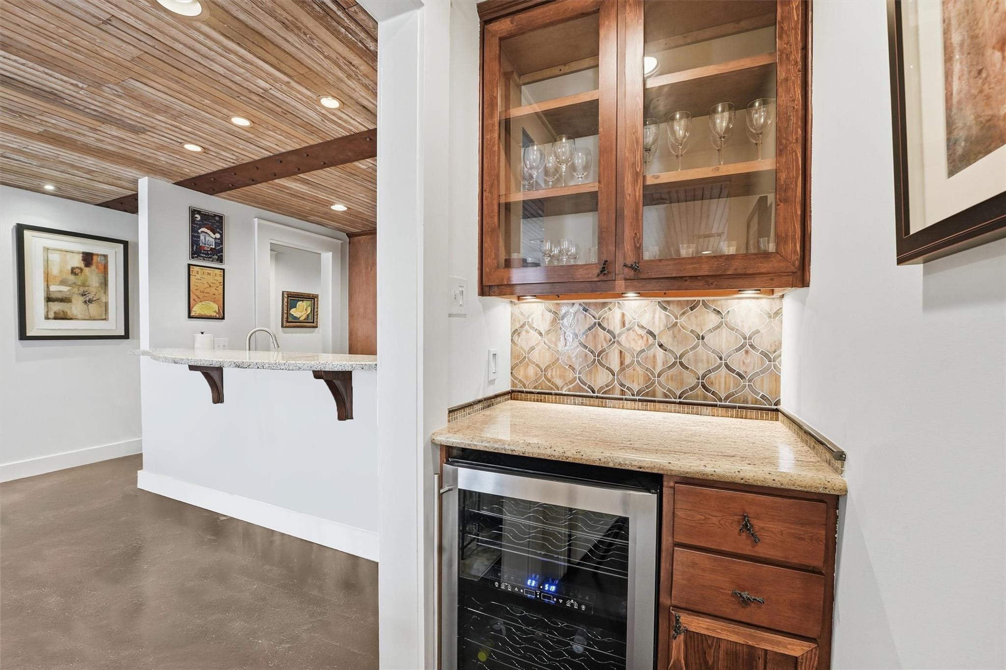 2214 Post Office Street # 1A