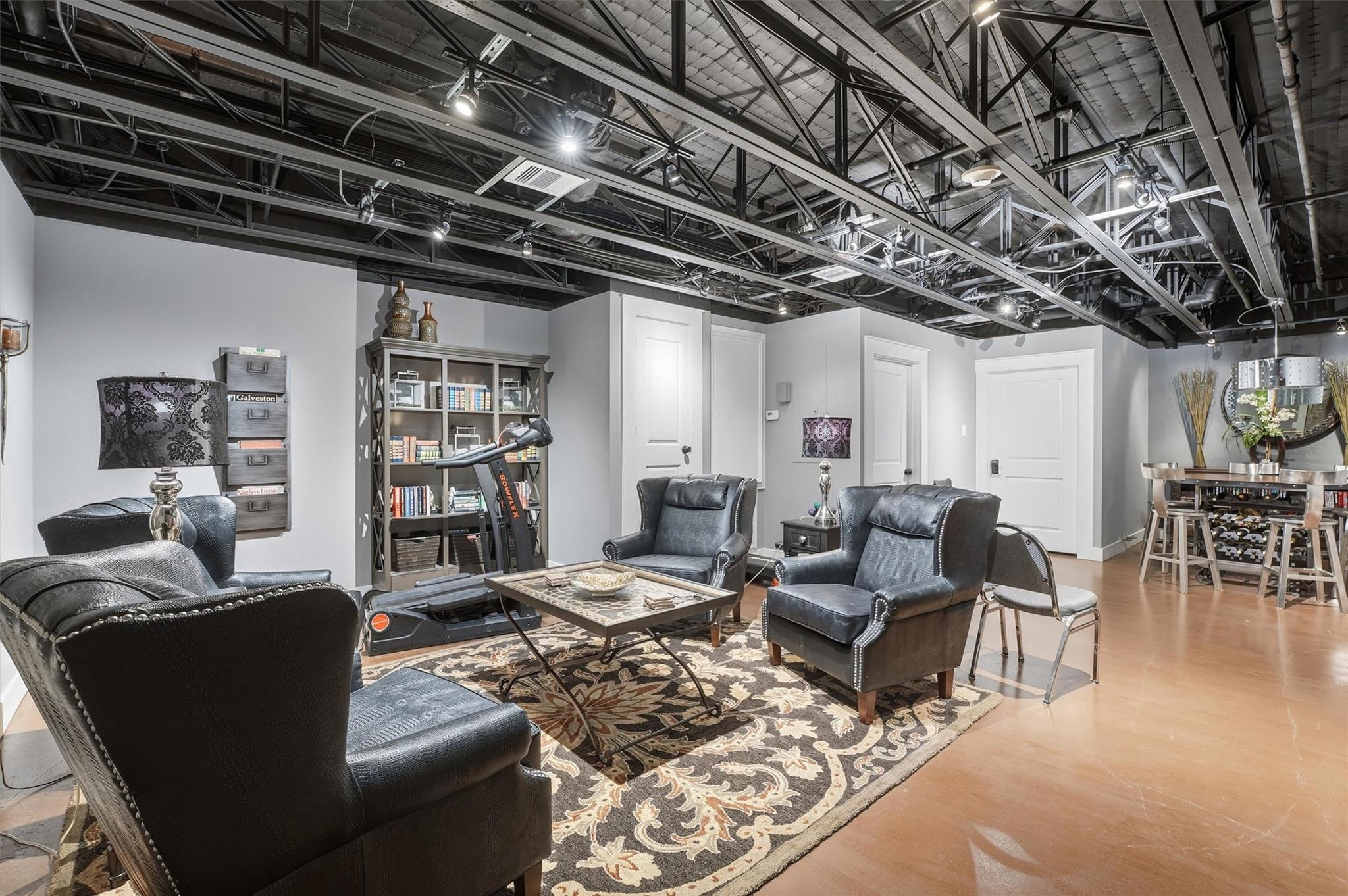 2214 Post Office Street # 1A