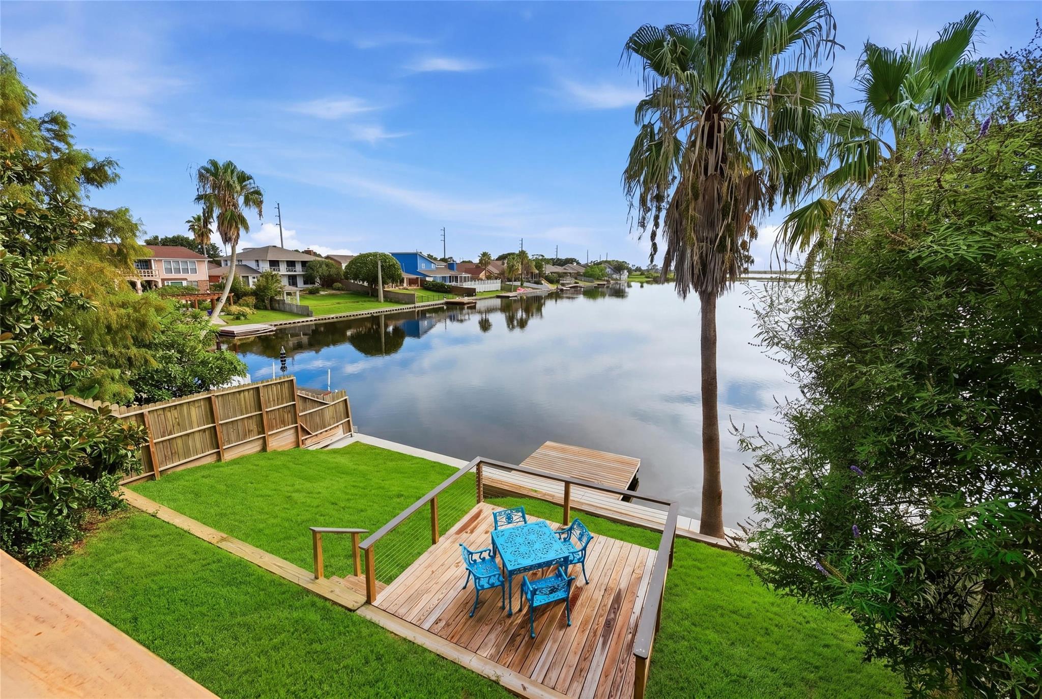 8 Quintana Drive