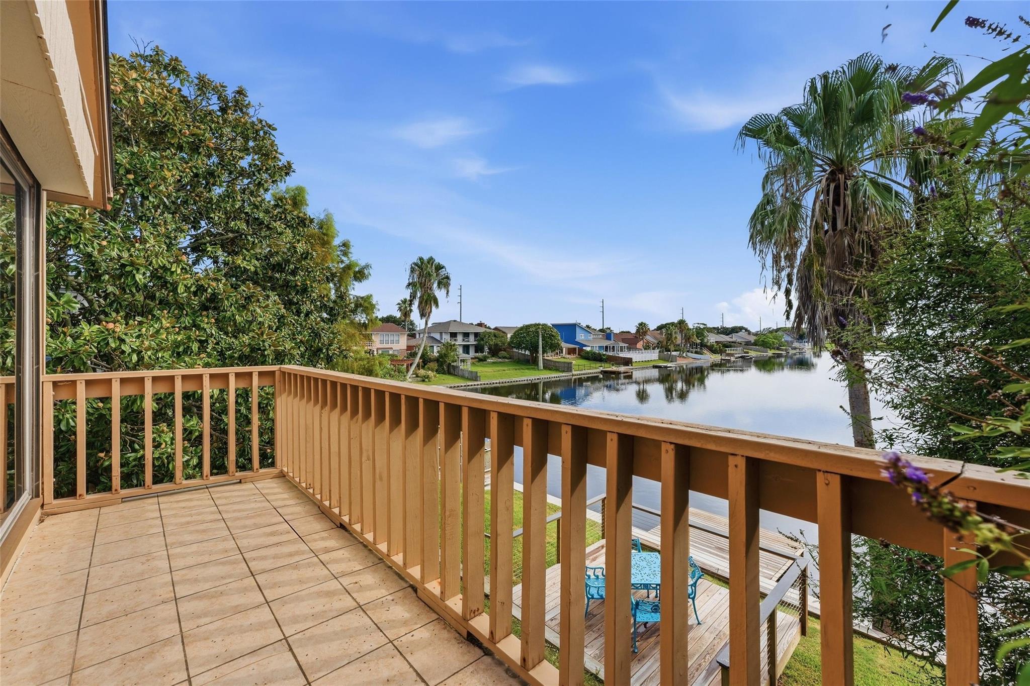 8 Quintana Drive