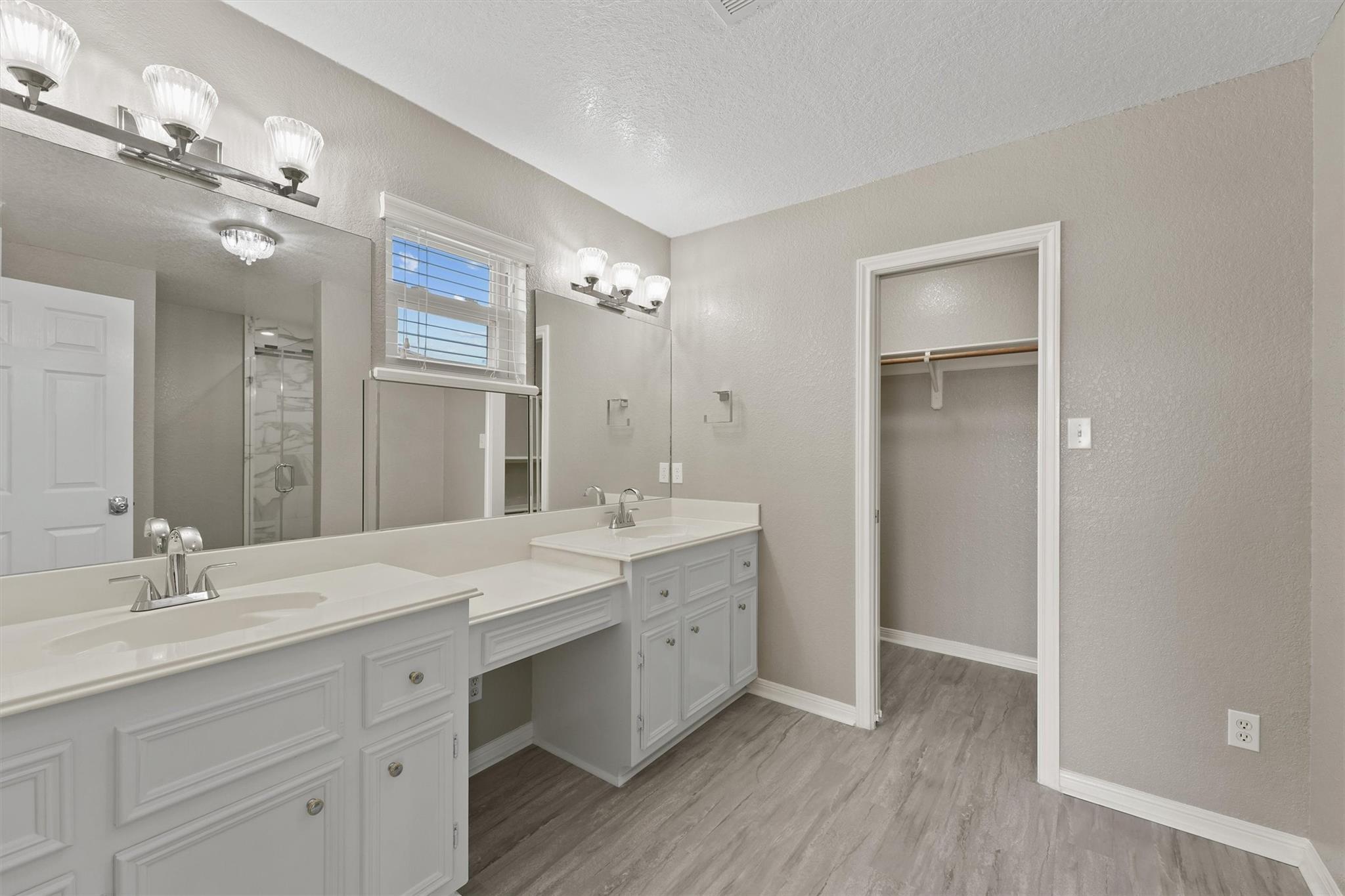 297 Ling, Bayou Vista