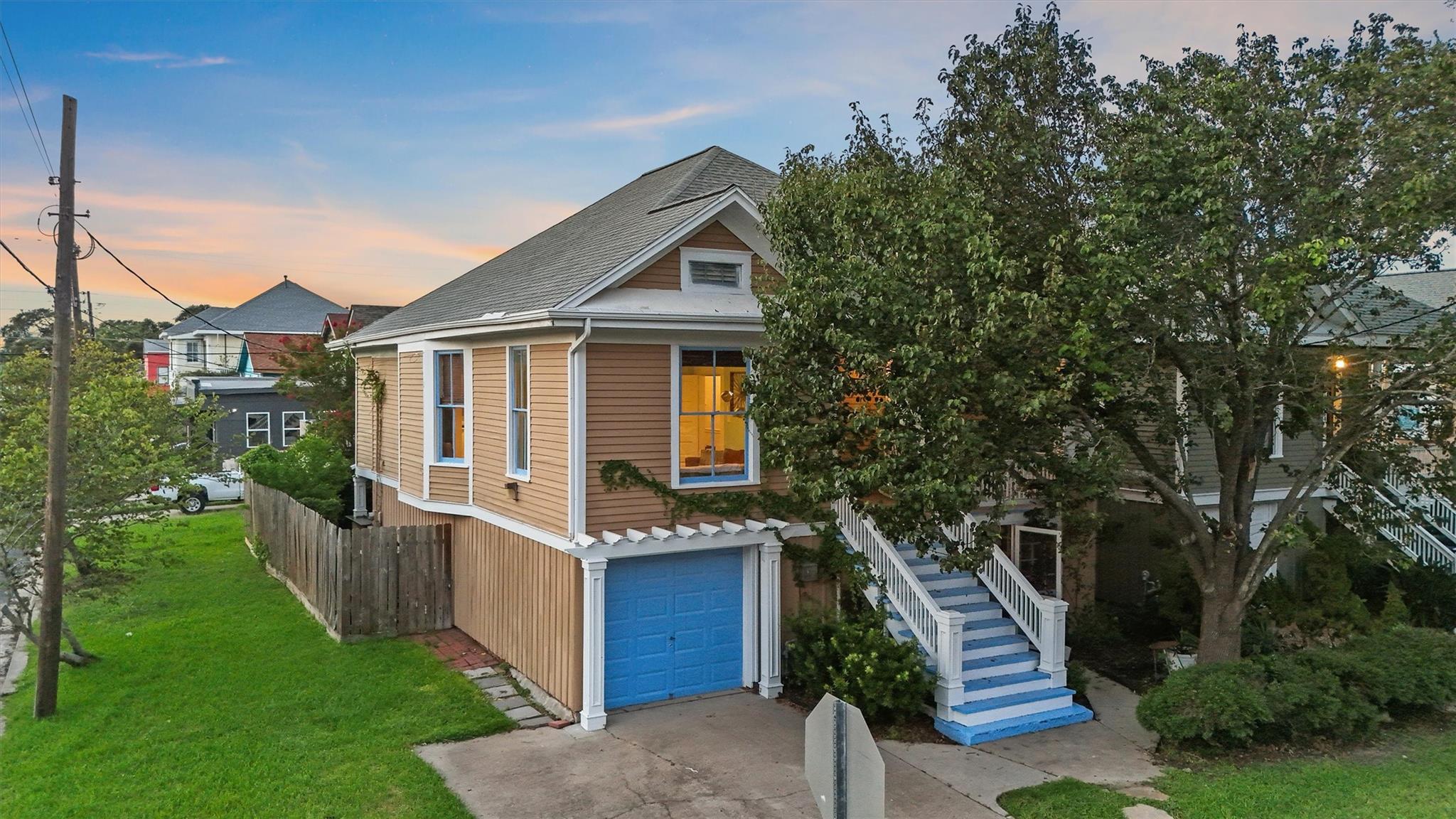 3628 Avenue O 1/2