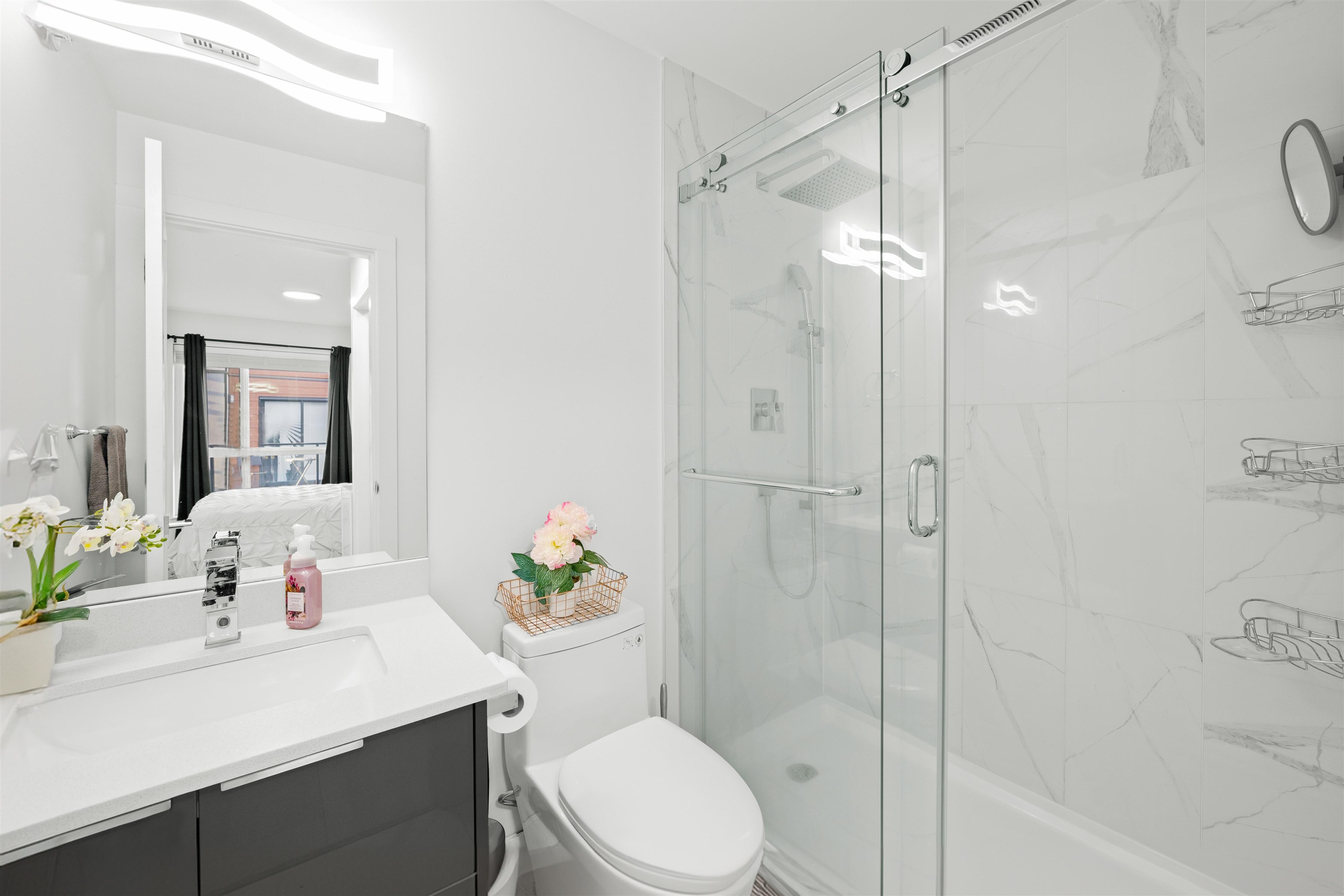 19760 55 AVENUE Unit: 13