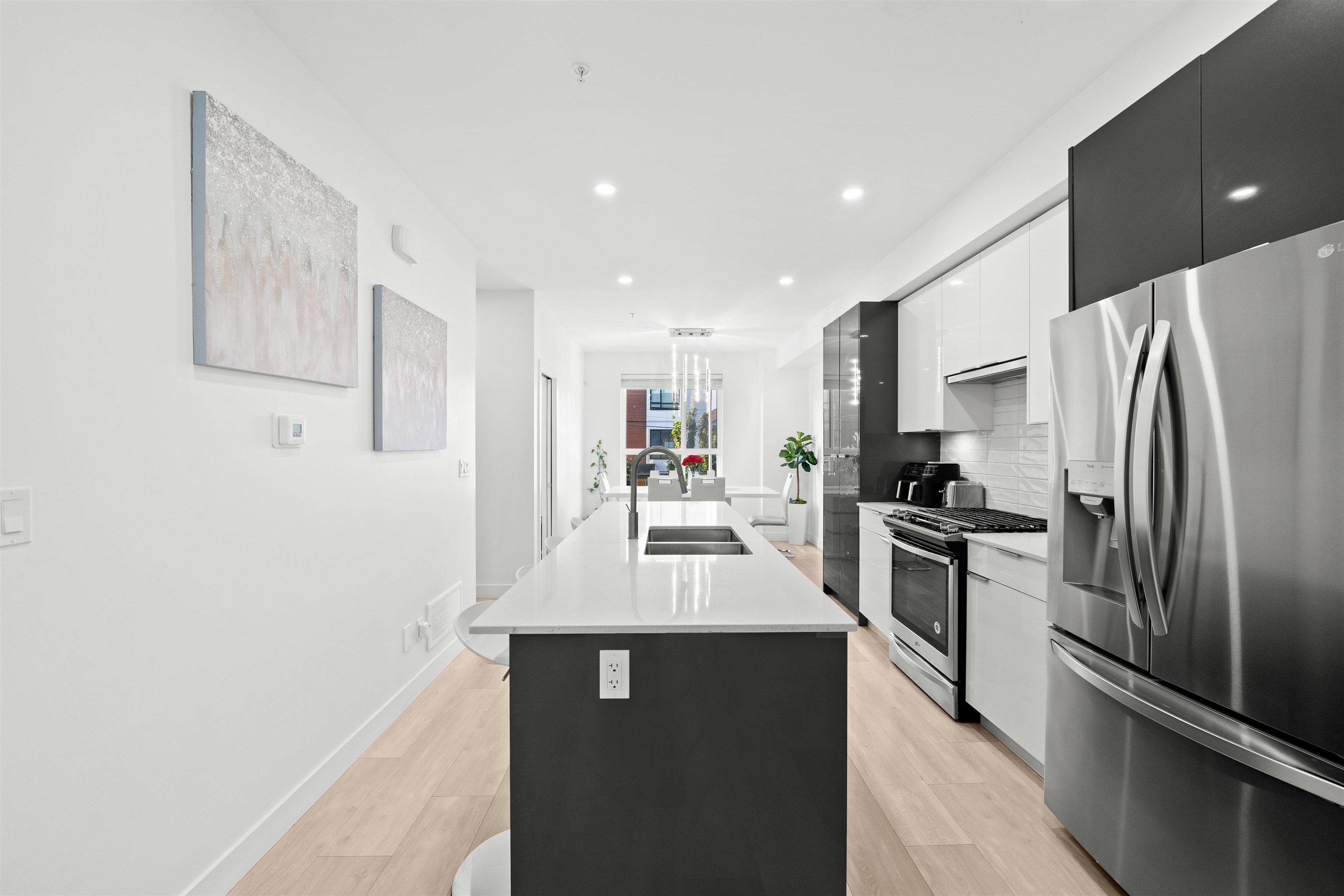 19760 55 AVENUE Unit: 13