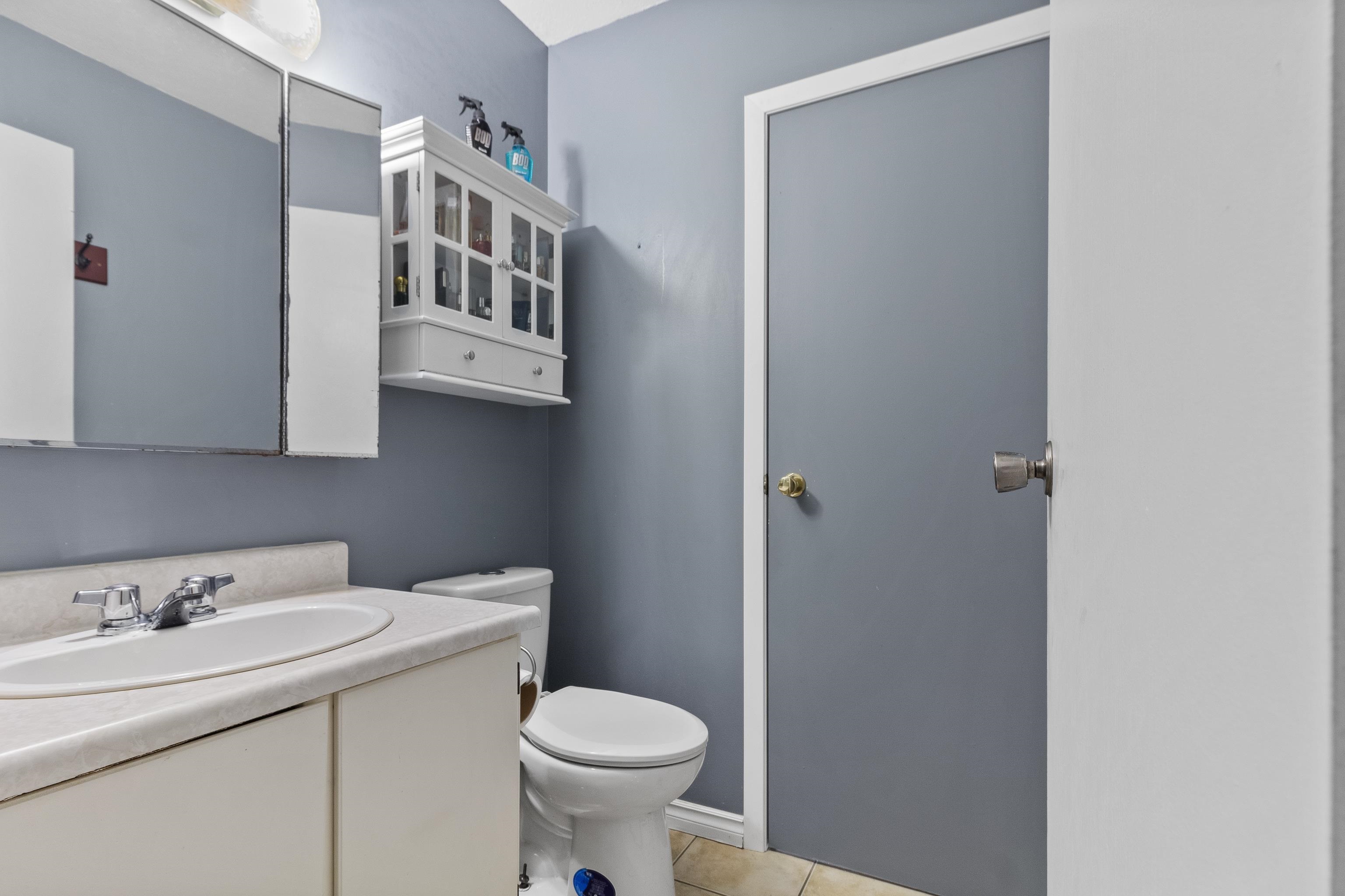 223-7453 140 Street Unit: 223