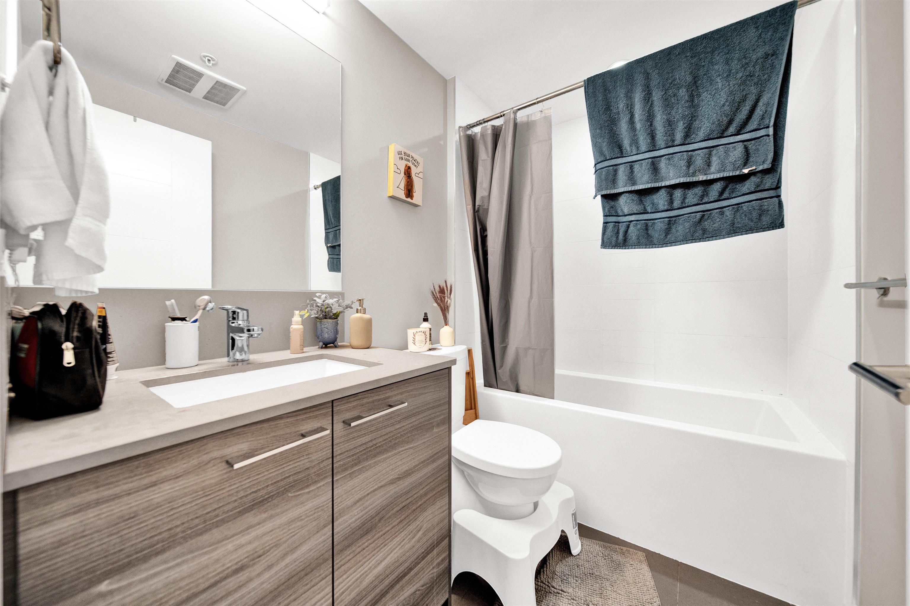 115-13963 105 Boulevard Unit: 115