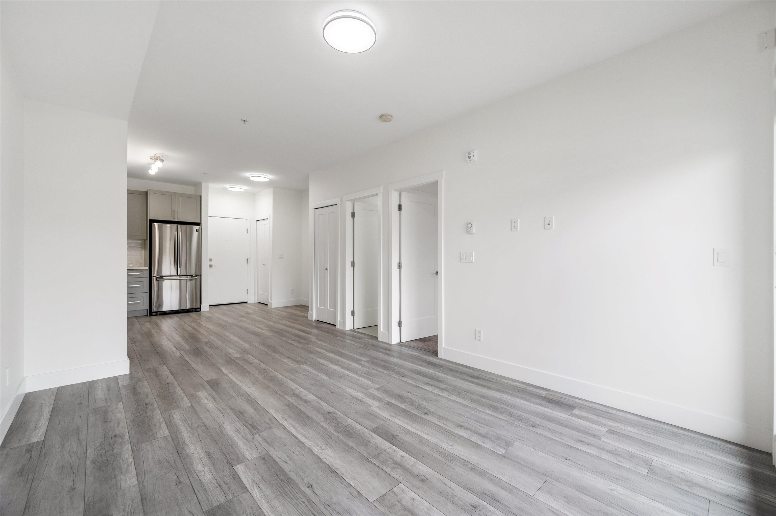 404-13978 Fraser Highway Unit: 404
