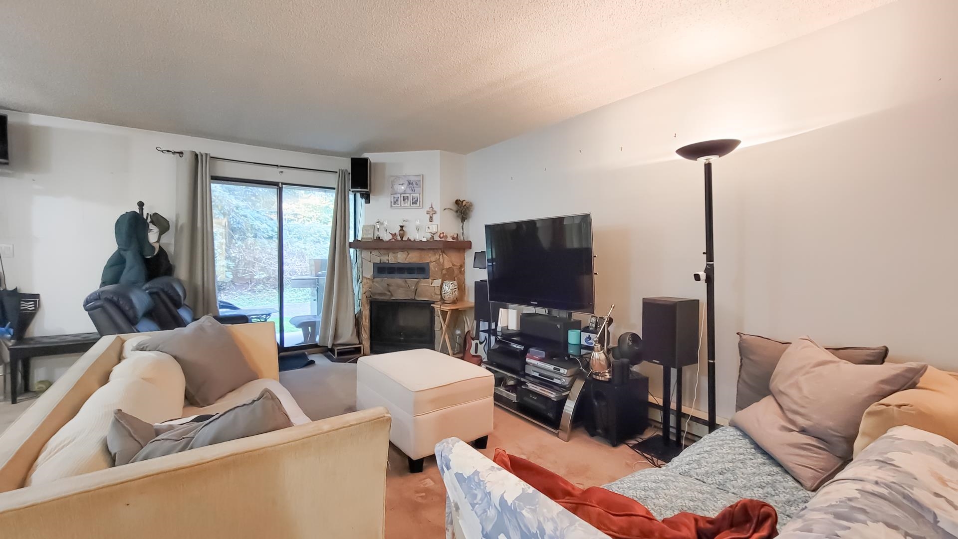 103-7095 133b Street Unit: 103