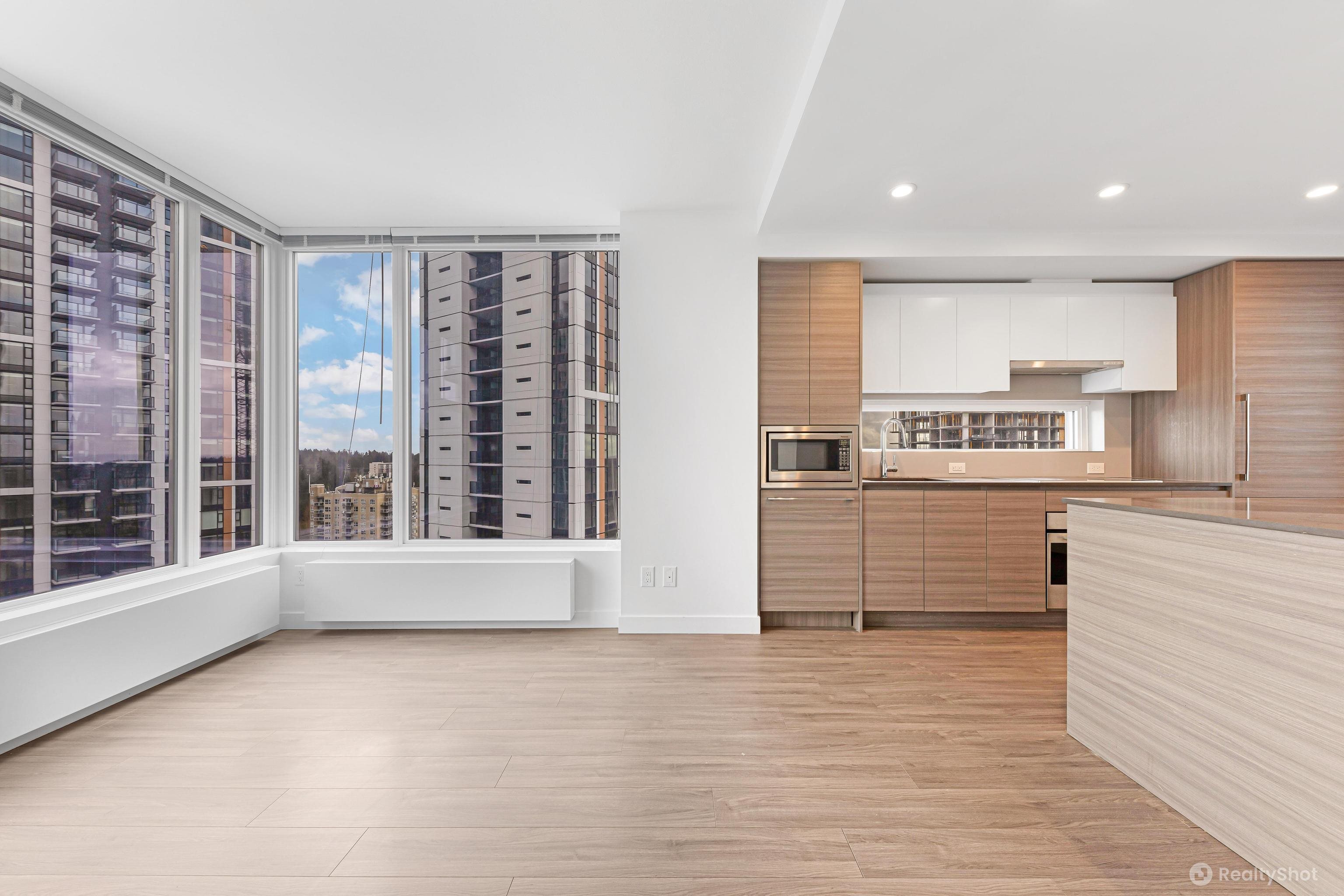 1909 13655 FRASER HIGHWAY Unit: 1909