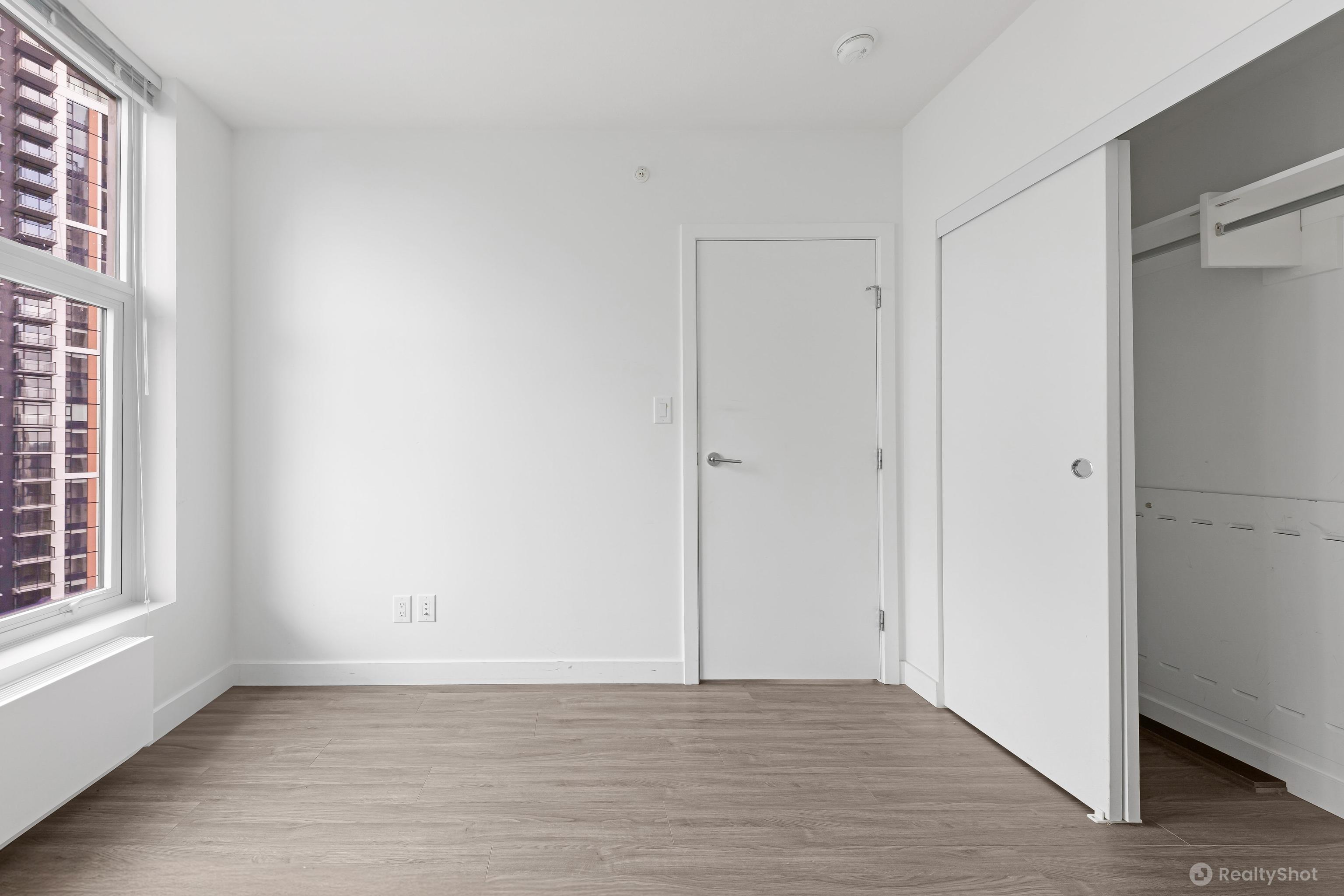 1909 13655 FRASER HIGHWAY Unit: 1909