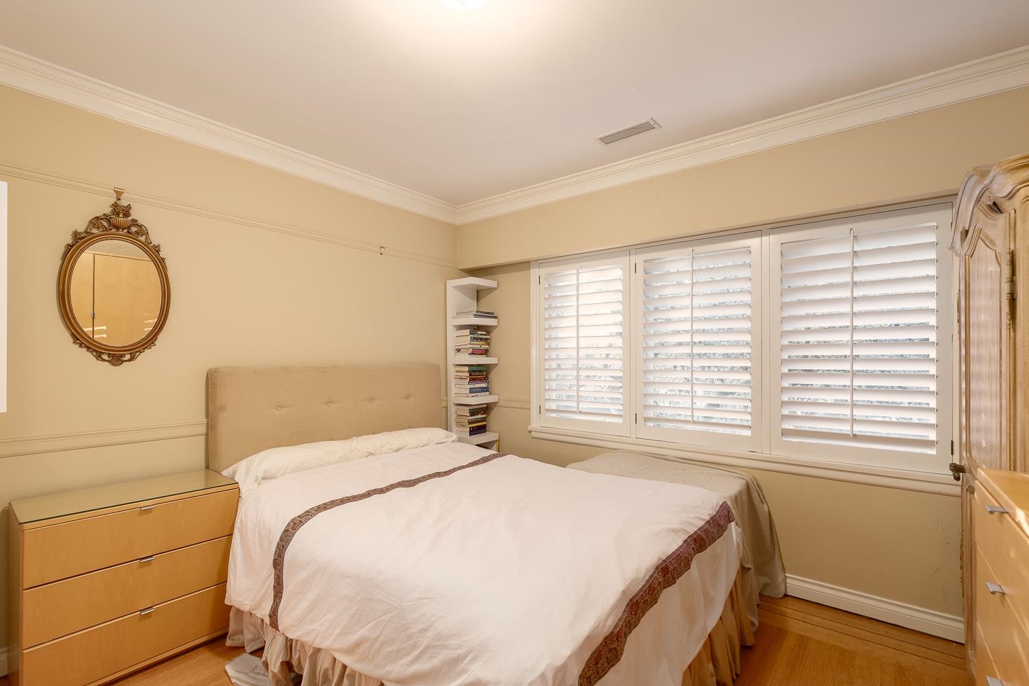 6456 MACKENZIE PLACE