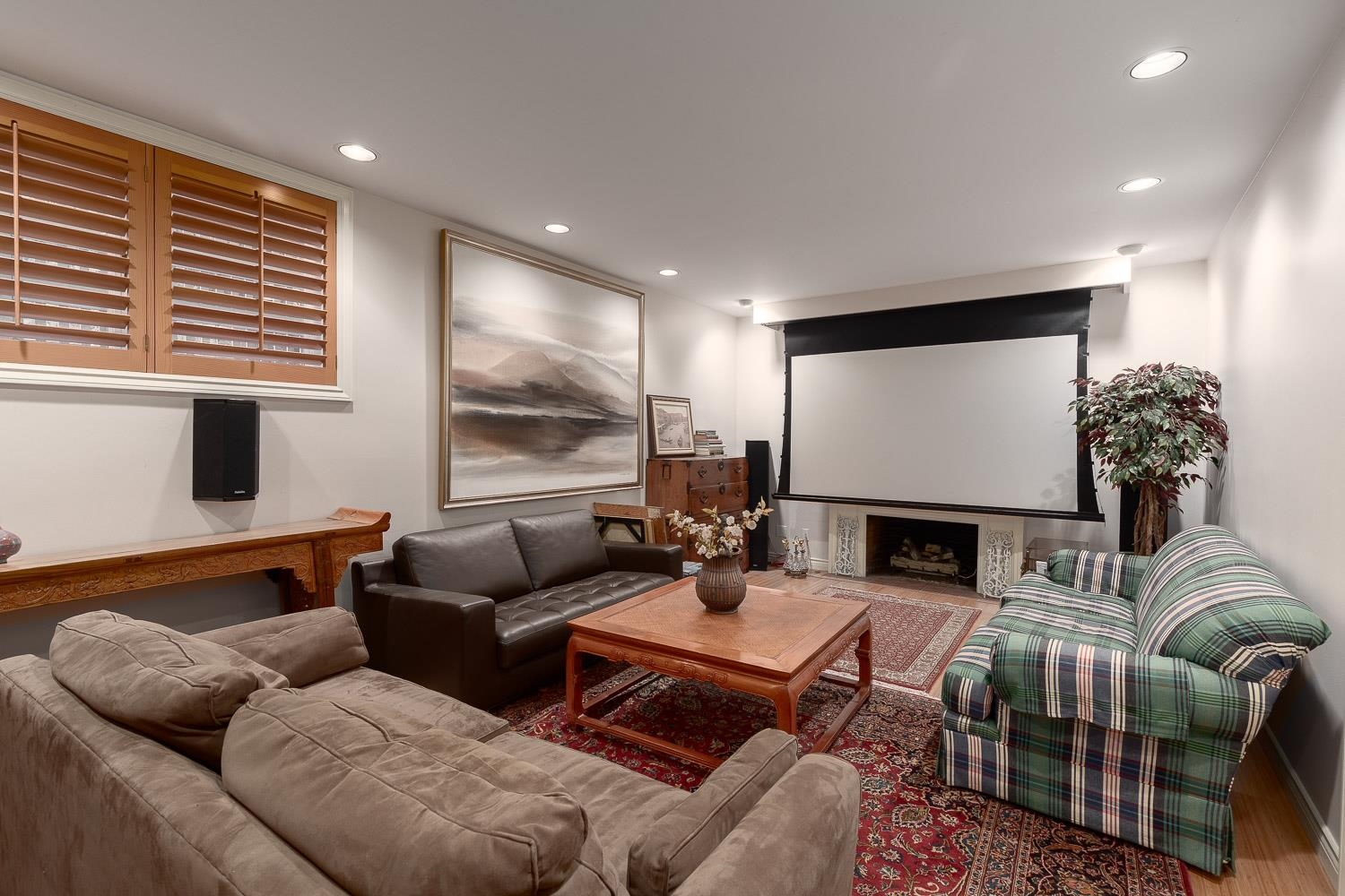 6456 MACKENZIE PLACE