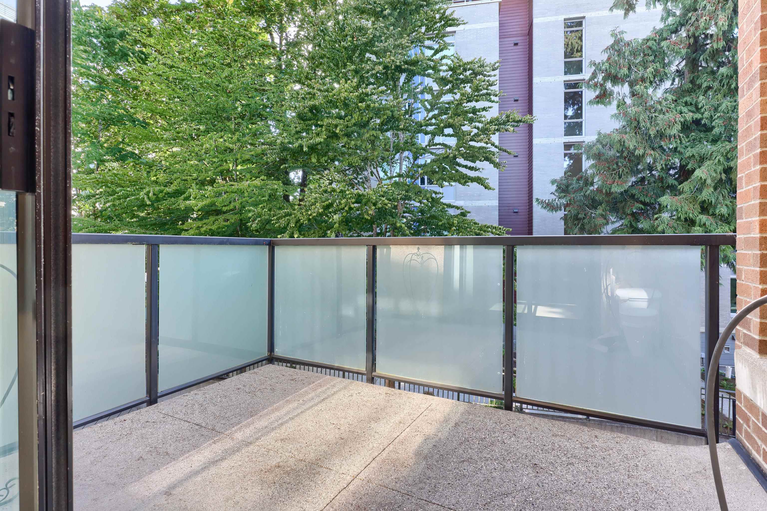 31 1863 WESBROOK MALL Unit: 31