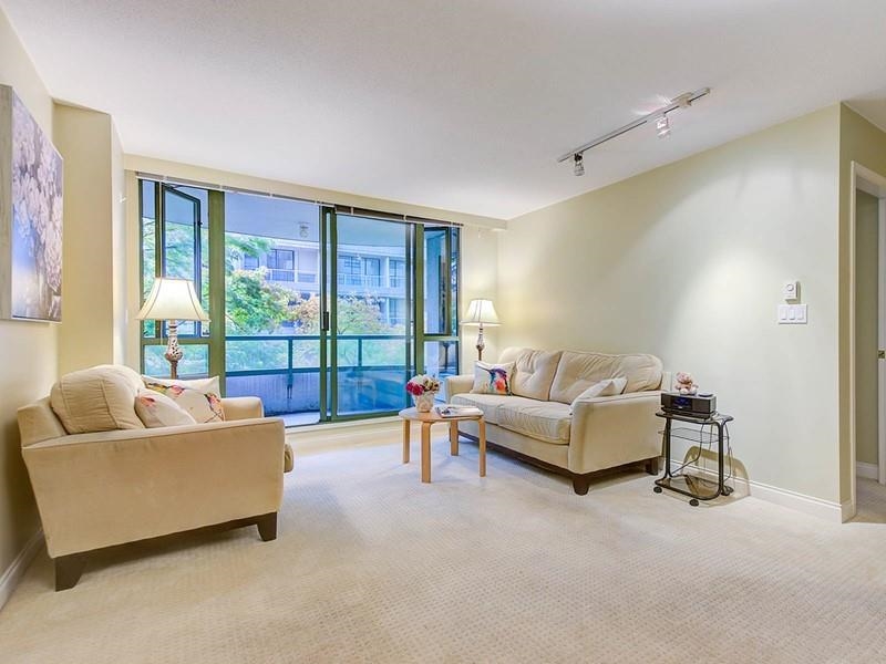 303 7380 ELMBRIDGE WAY Unit: 303