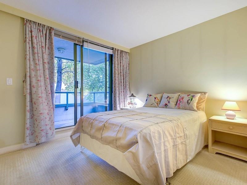 303 7380 ELMBRIDGE WAY Unit: 303