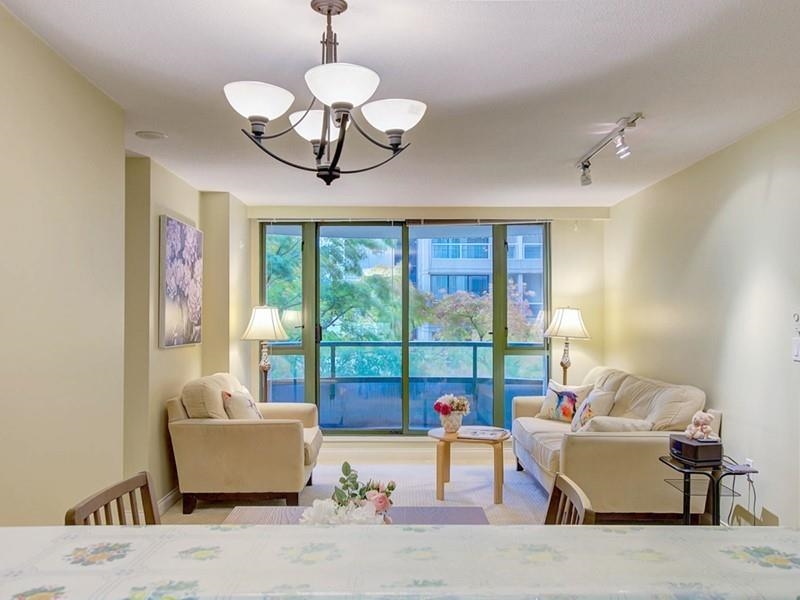 303 7380 ELMBRIDGE WAY Unit: 303