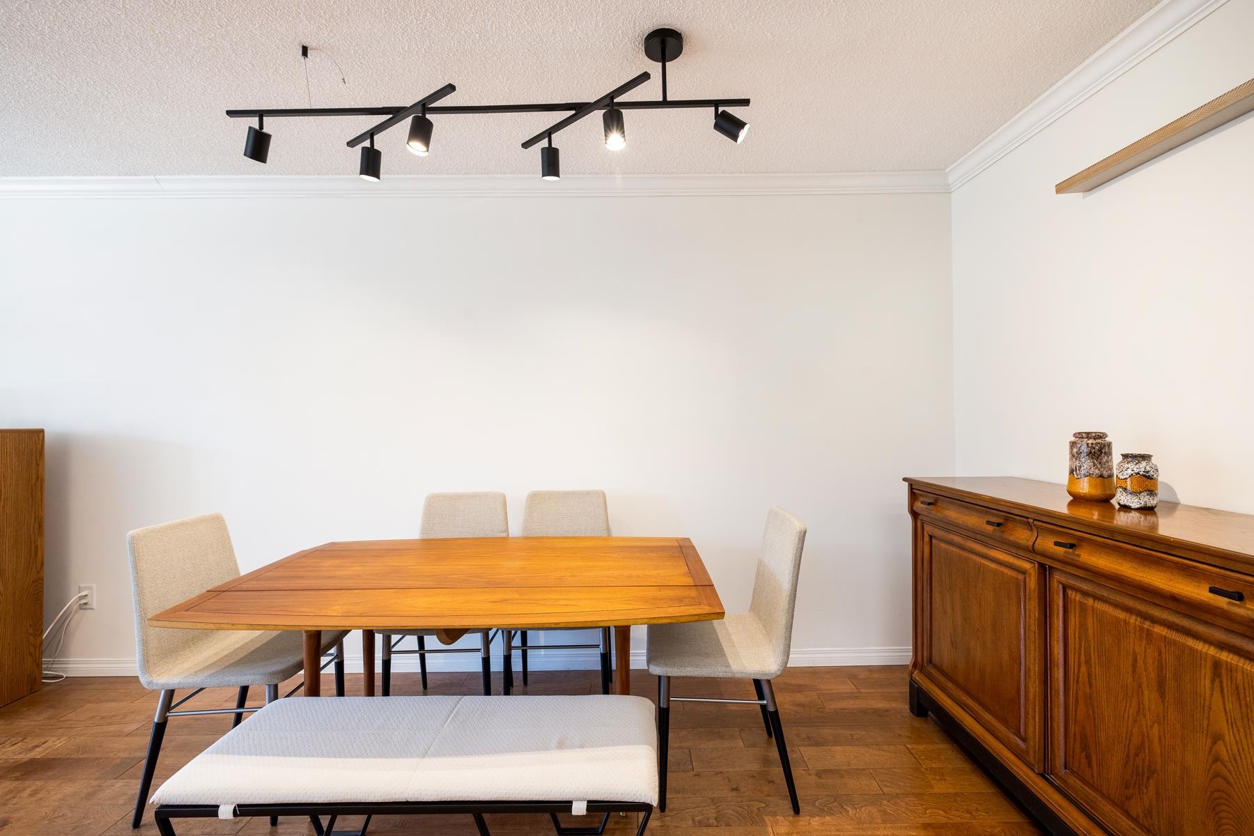 207 444 E 6TH AVENUE Unit: 207