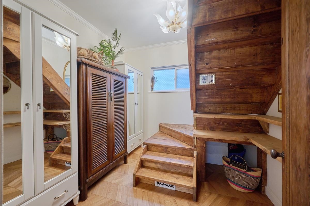 221 W 23RD STREET