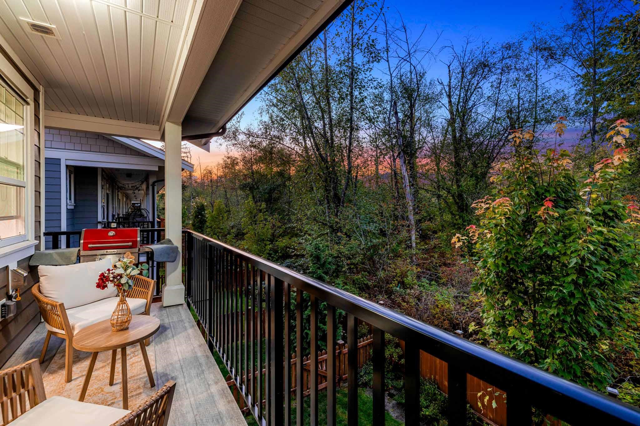 49 19501 74 AVENUE Unit: 49