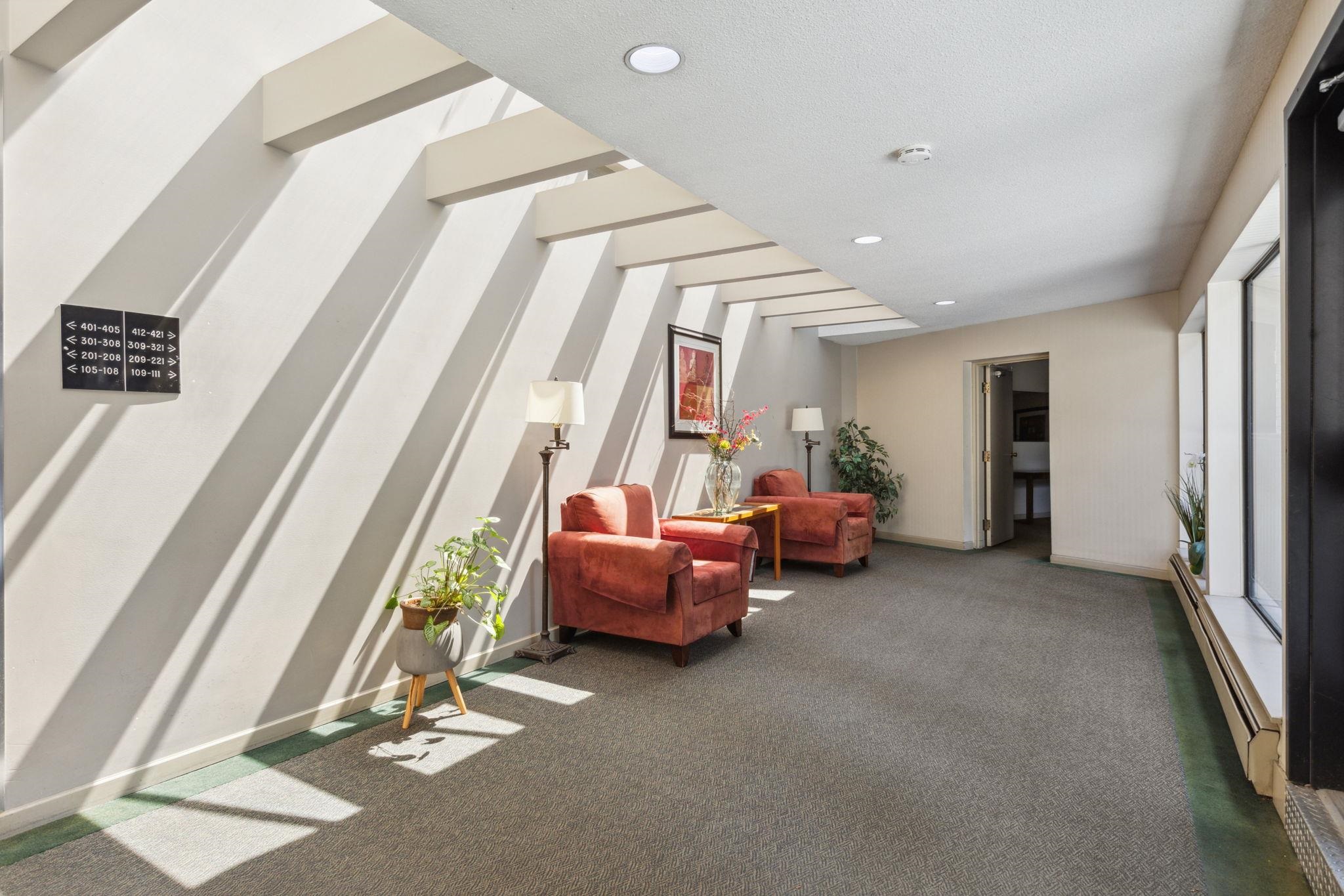 306 1385 DRAYCOTT ROAD Unit: 306