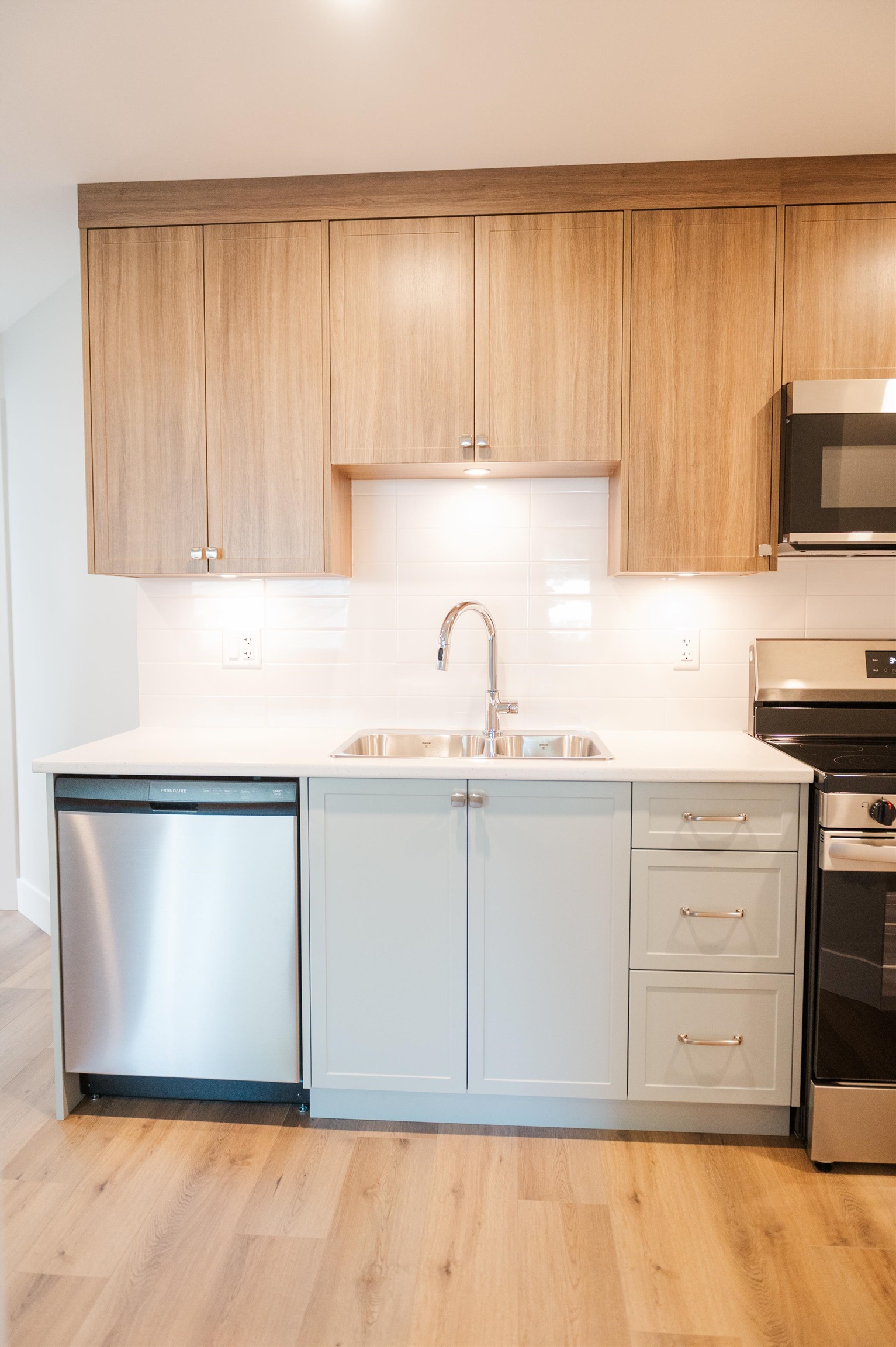 A 31435 121 AVENUE Unit: A