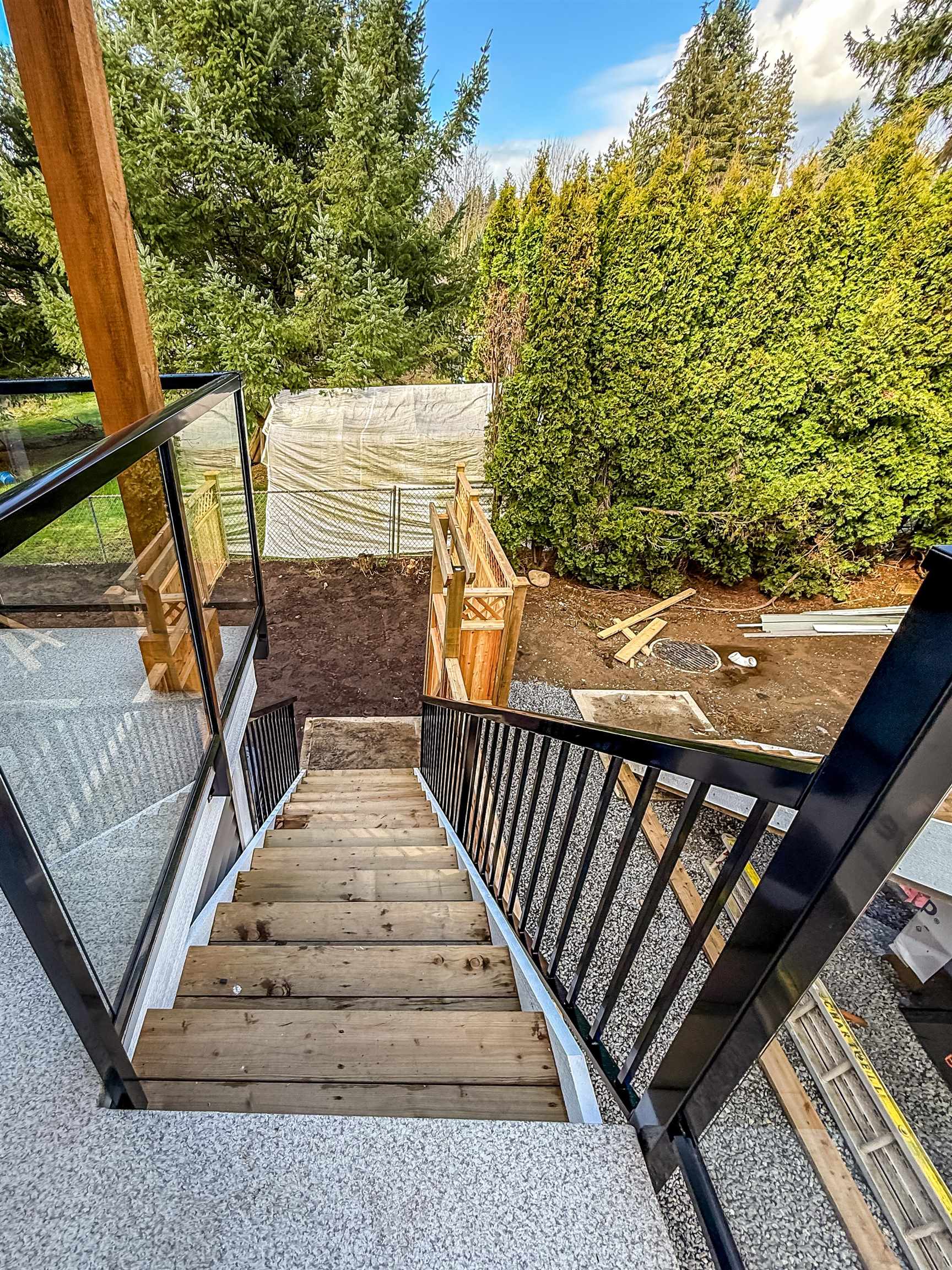 A 31435 121 AVENUE Unit: A