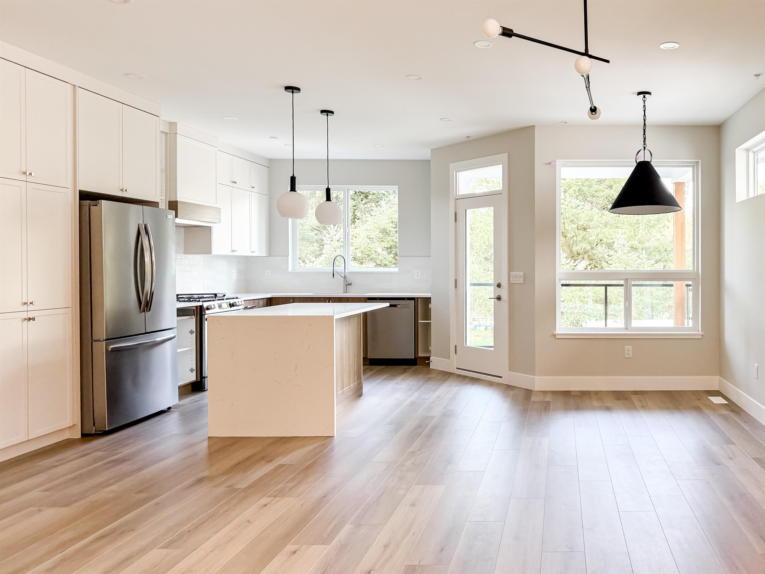 A 31435 121 AVENUE Unit: A