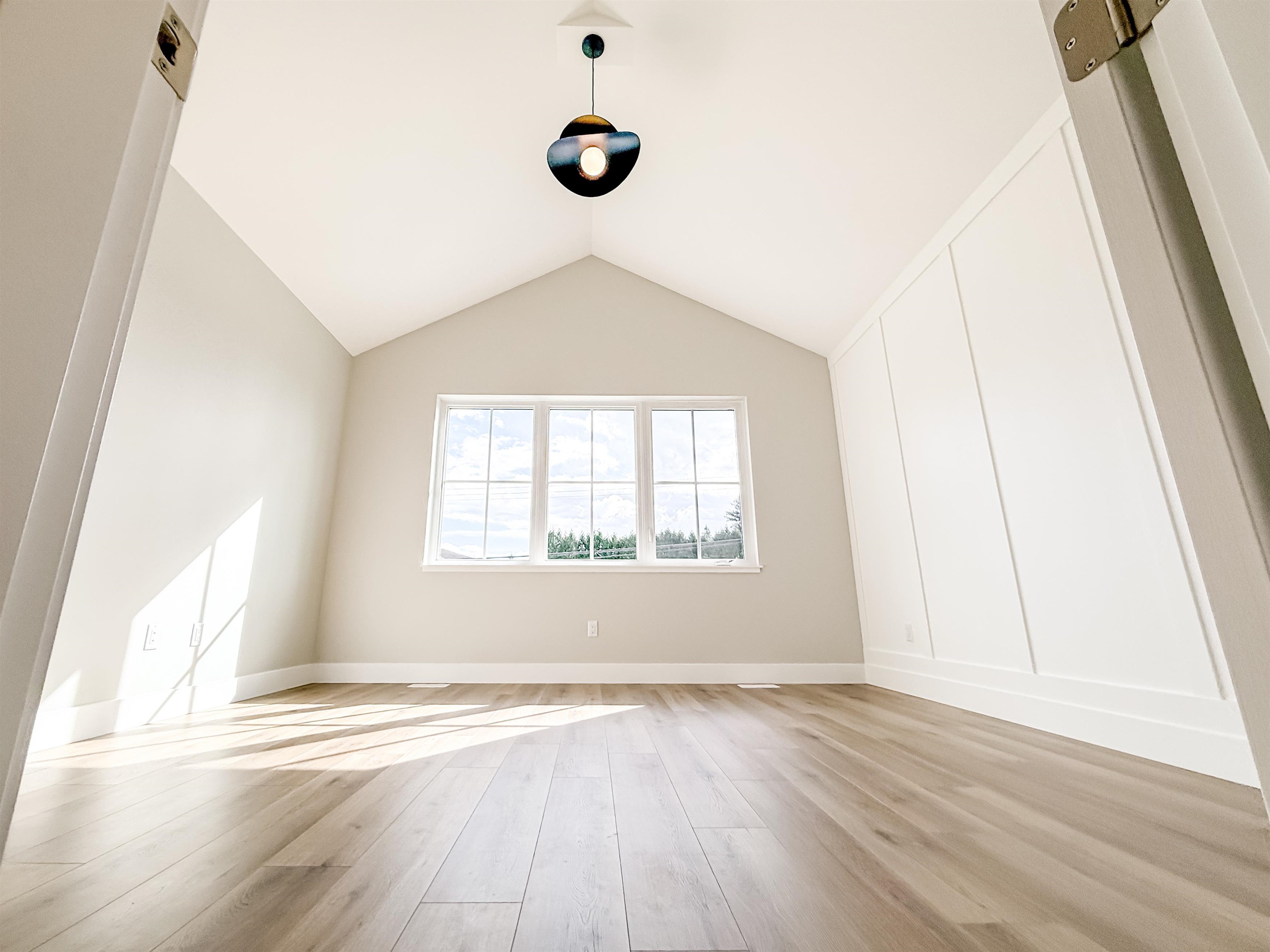 A 31435 121 AVENUE Unit: A