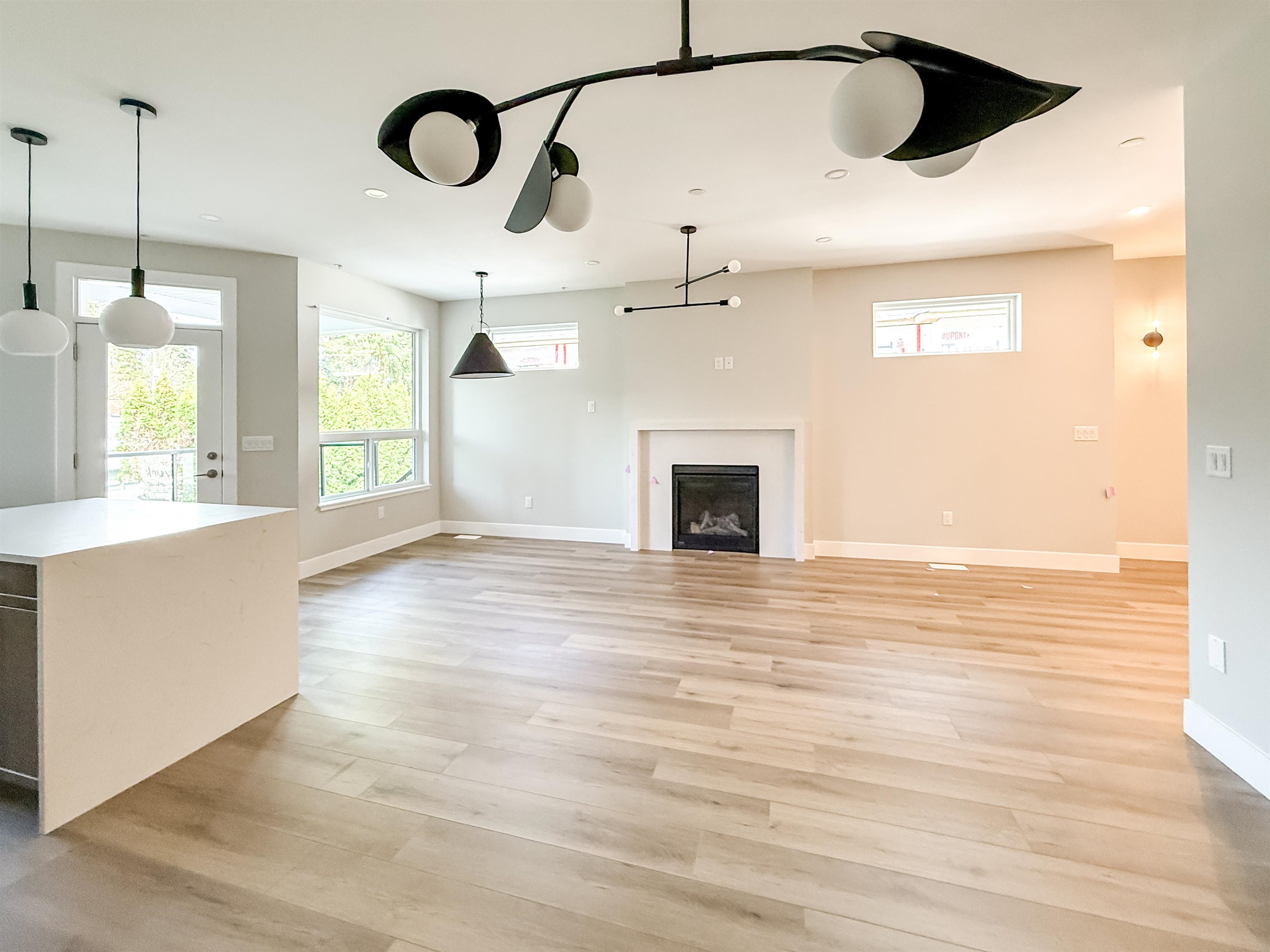 A 31435 121 AVENUE Unit: A