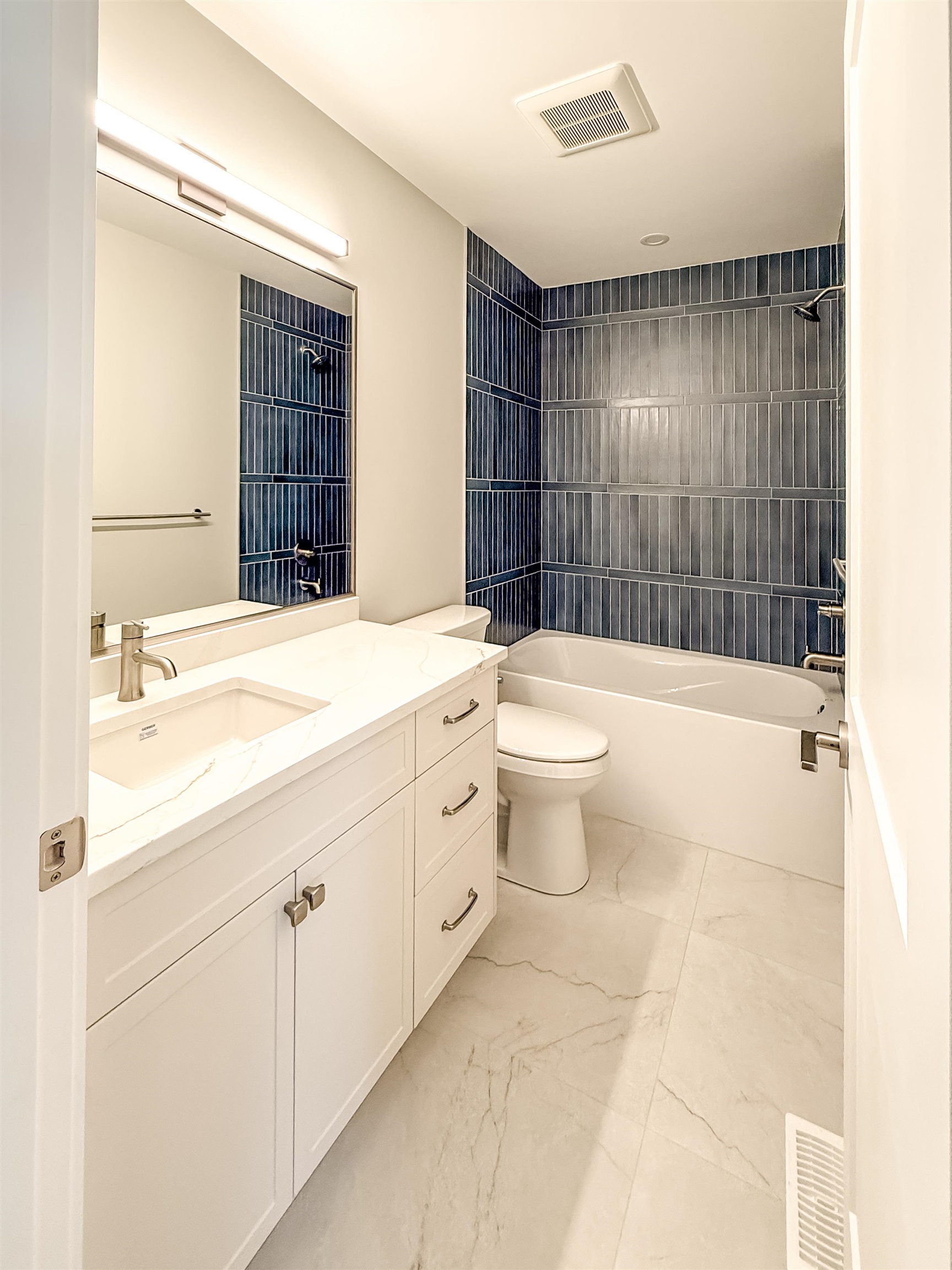 A 31435 121 AVENUE Unit: A