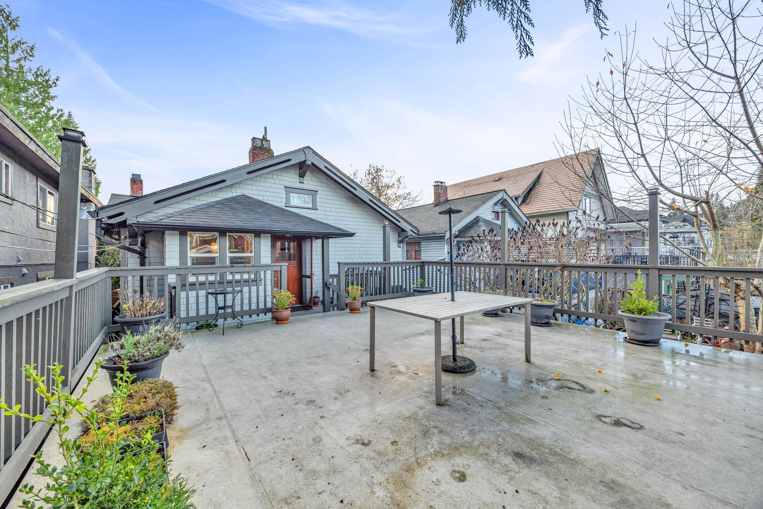 1217 E 12TH AVENUE