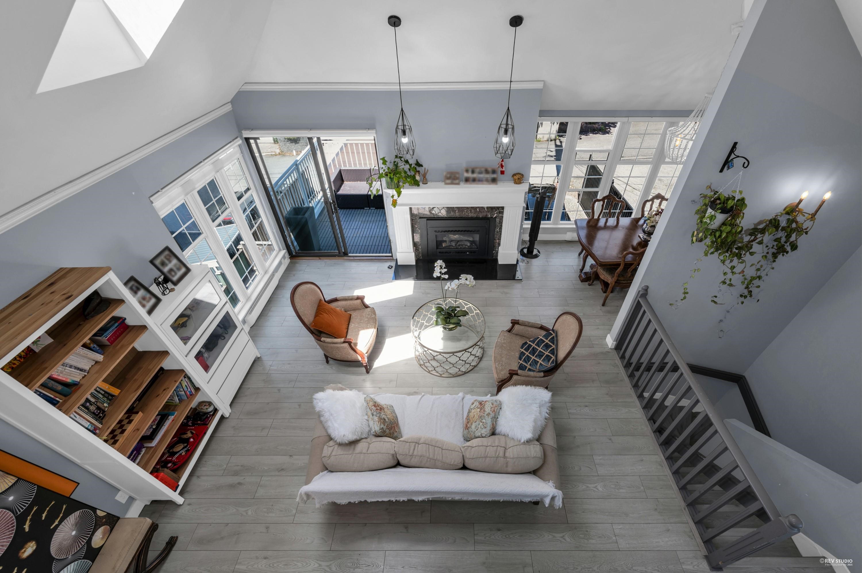 201 3641 W 29TH AVENUE Unit: 201