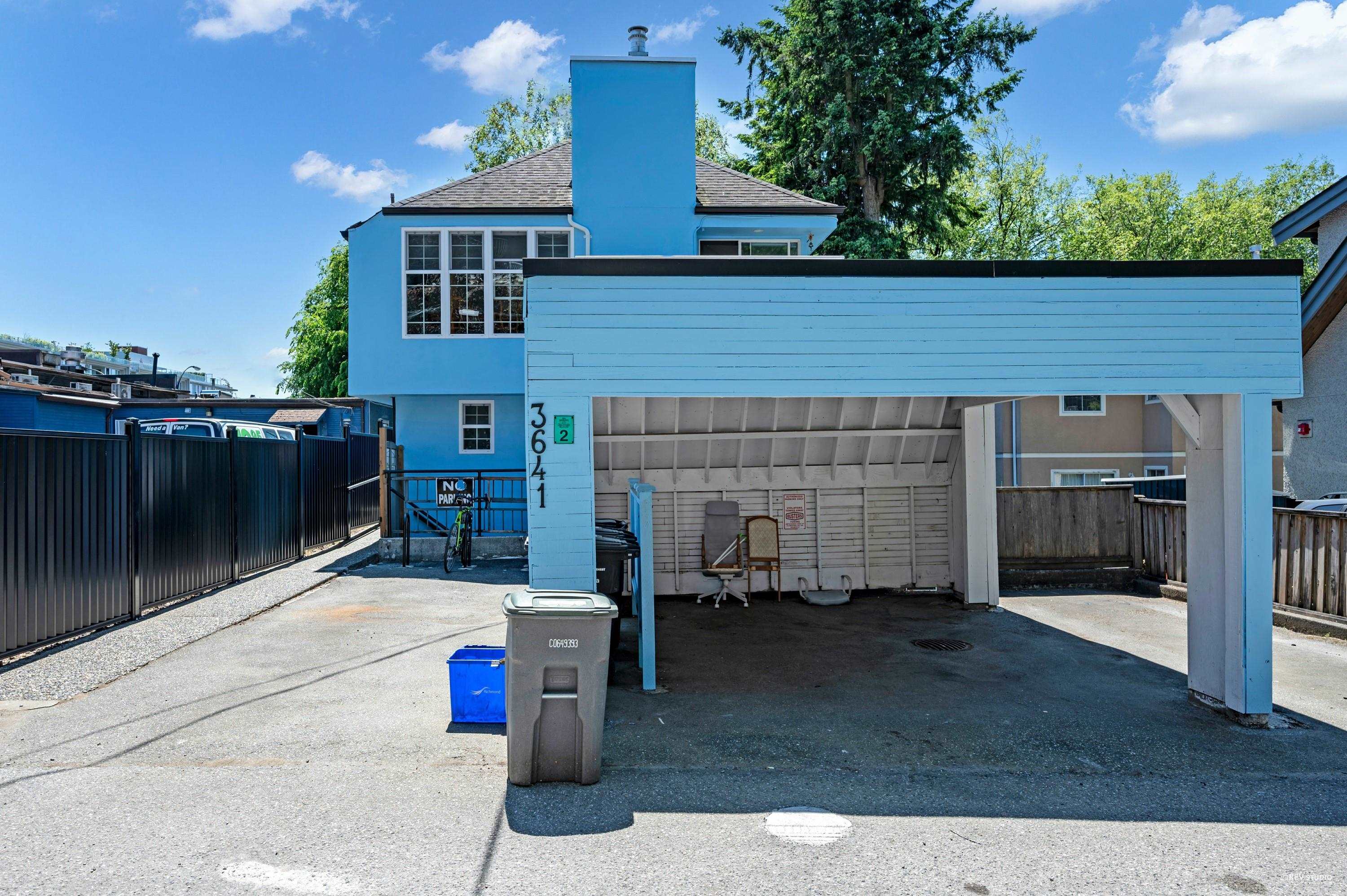 201 3641 W 29TH AVENUE Unit: 201