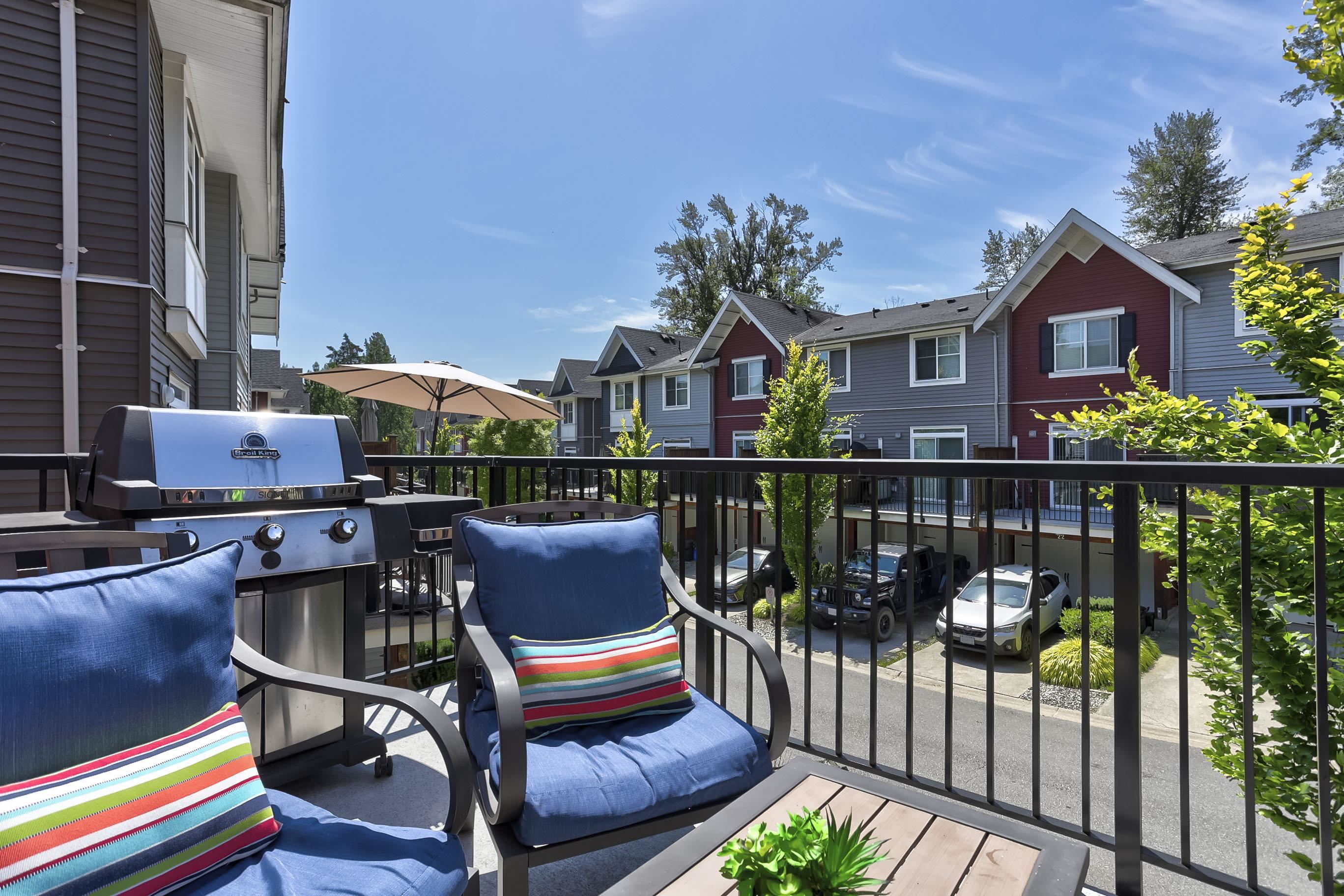 19 19128 65 AVENUE Unit: 19