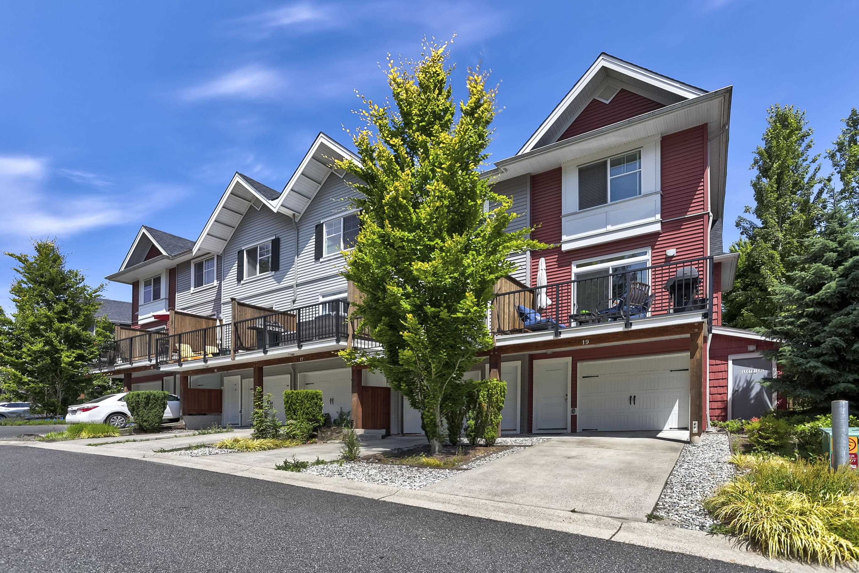 19 19128 65 AVENUE Unit: 19