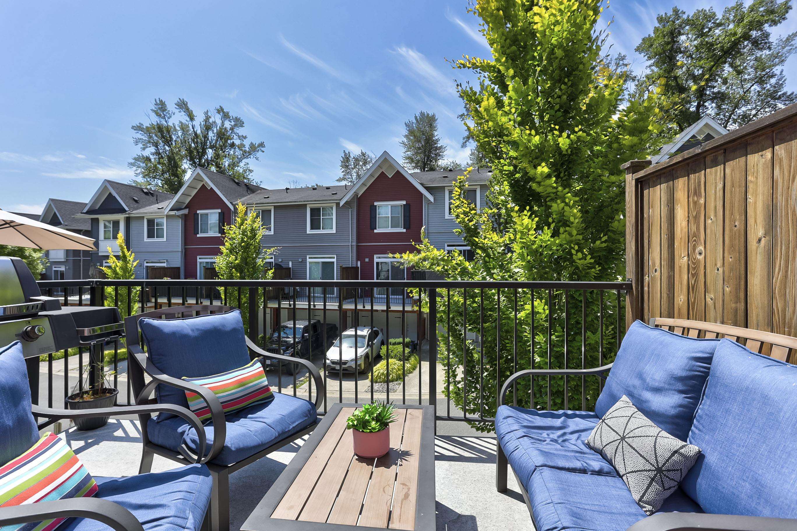 19 19128 65 AVENUE Unit: 19