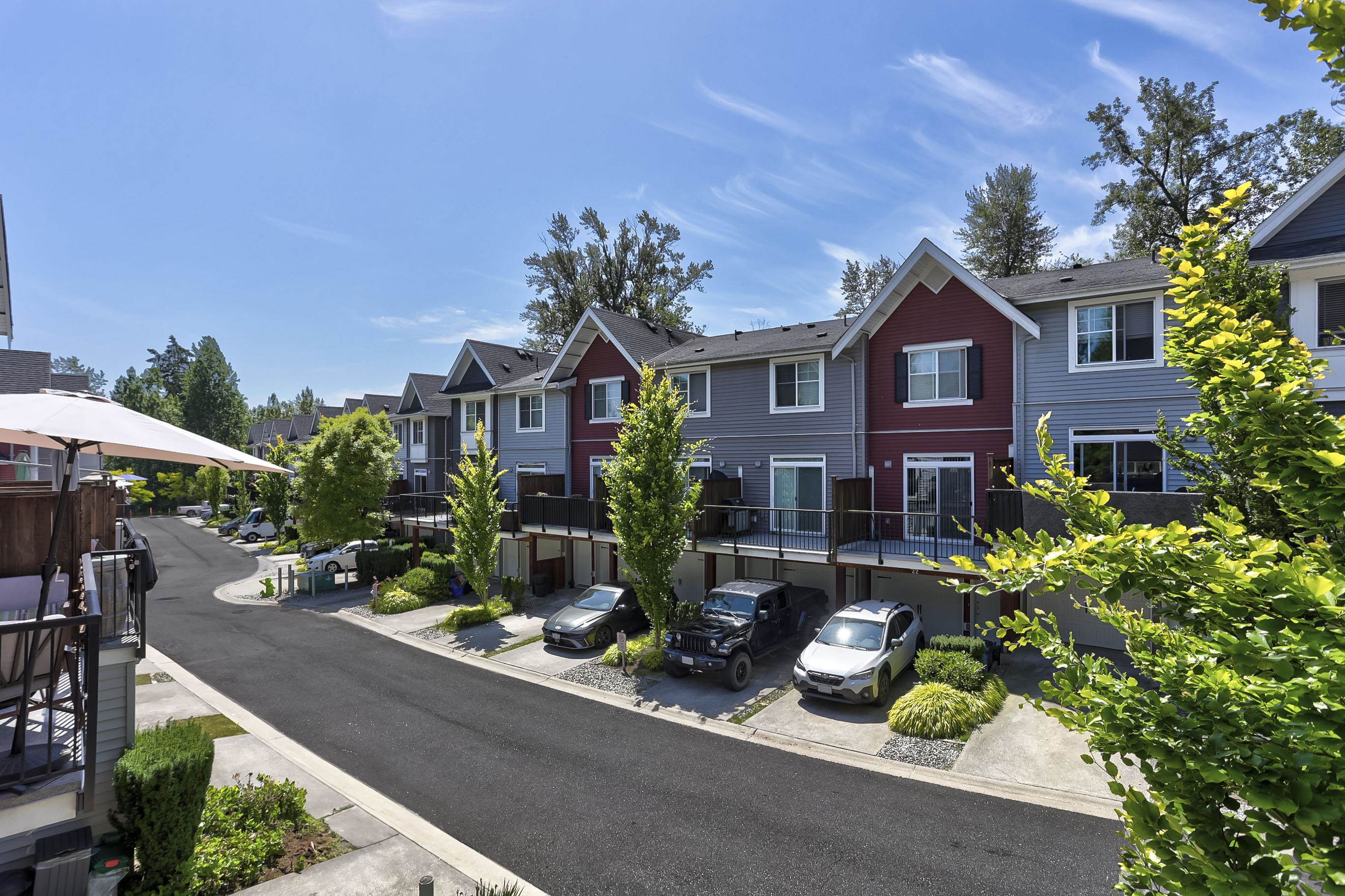 19 19128 65 AVENUE Unit: 19