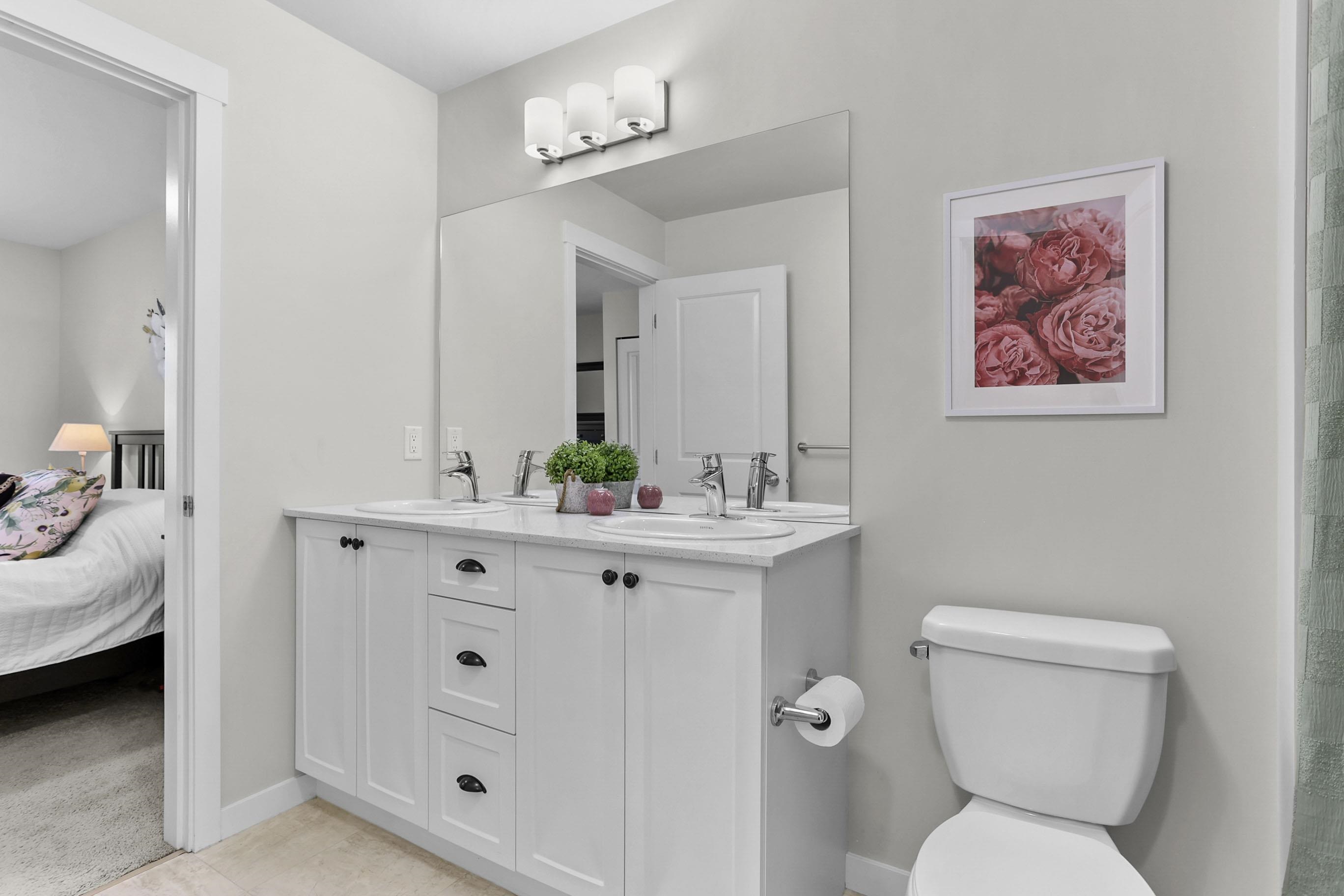 19 19128 65 AVENUE Unit: 19
