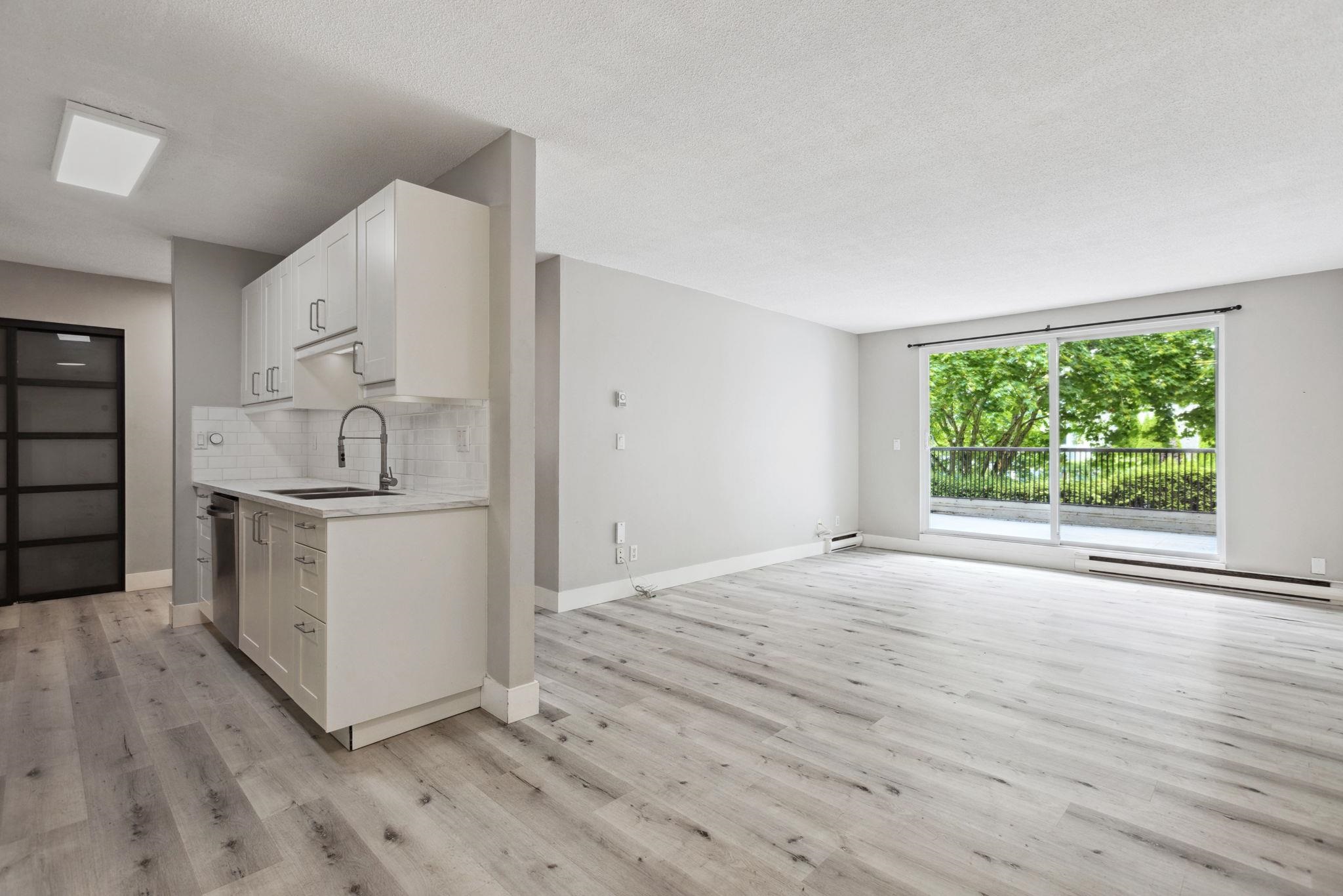 110 4926 48 AVENUE Unit: 110