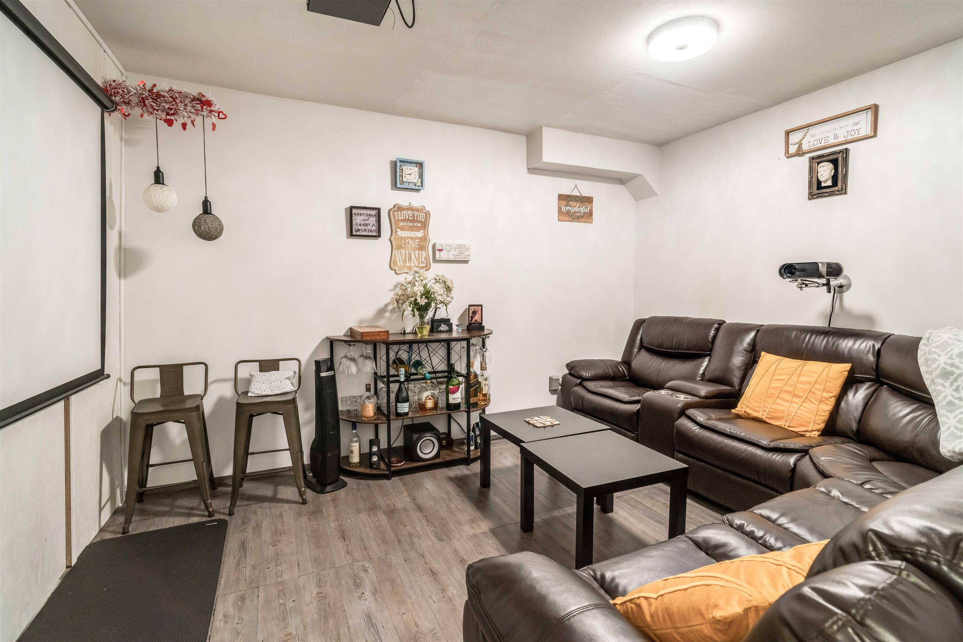 94 12099 237 STREET Unit: 94