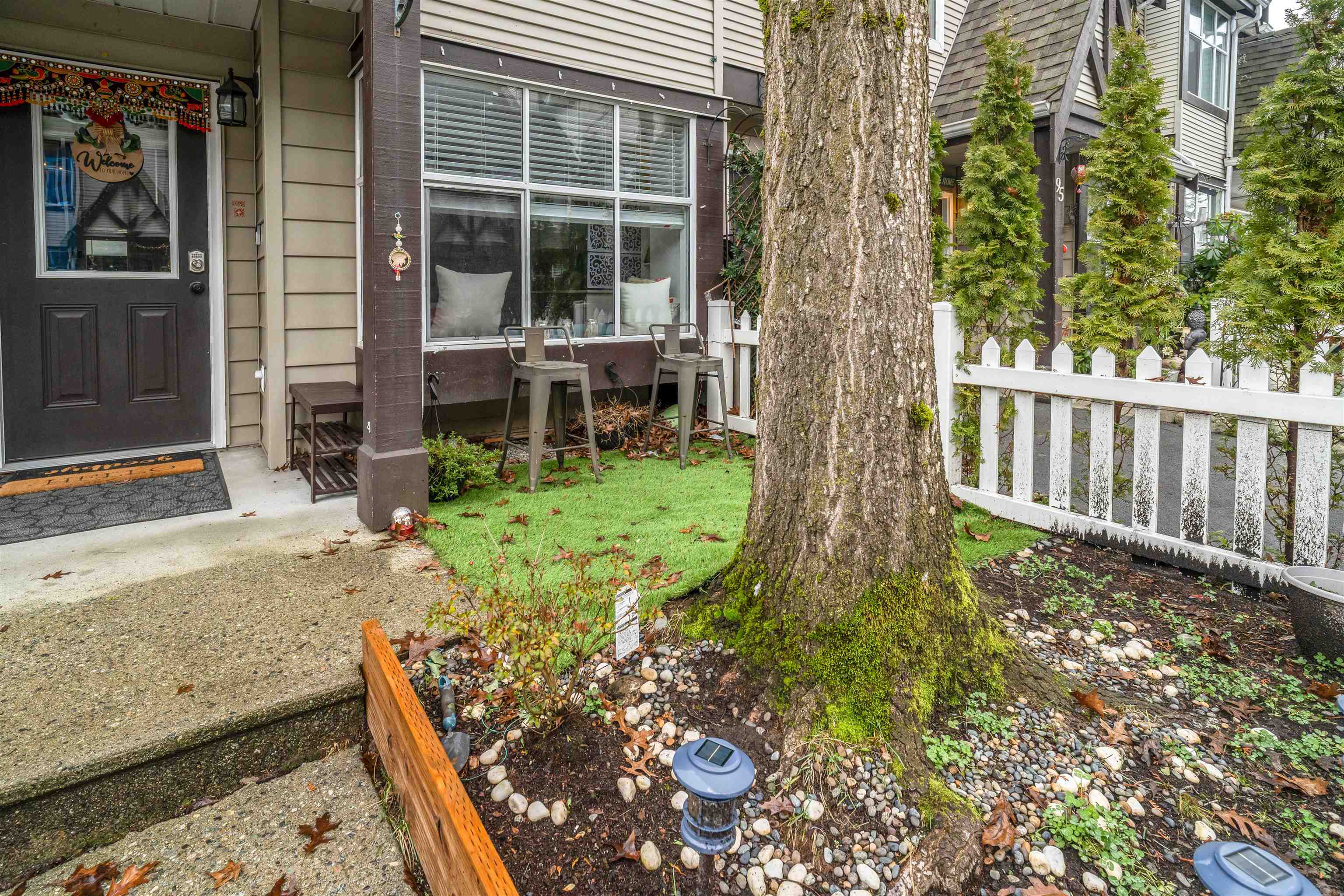 94 12099 237 STREET Unit: 94